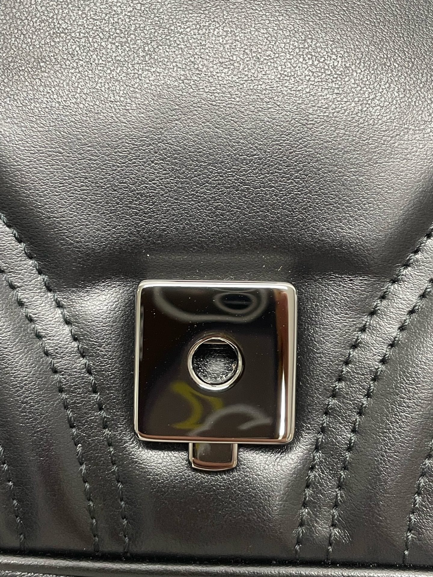 Gucci - GG Marmont - Leather - Black - (mini)