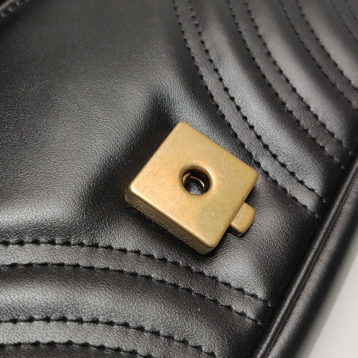 Gucci - GG Marmont - Leather - Black - (mini)