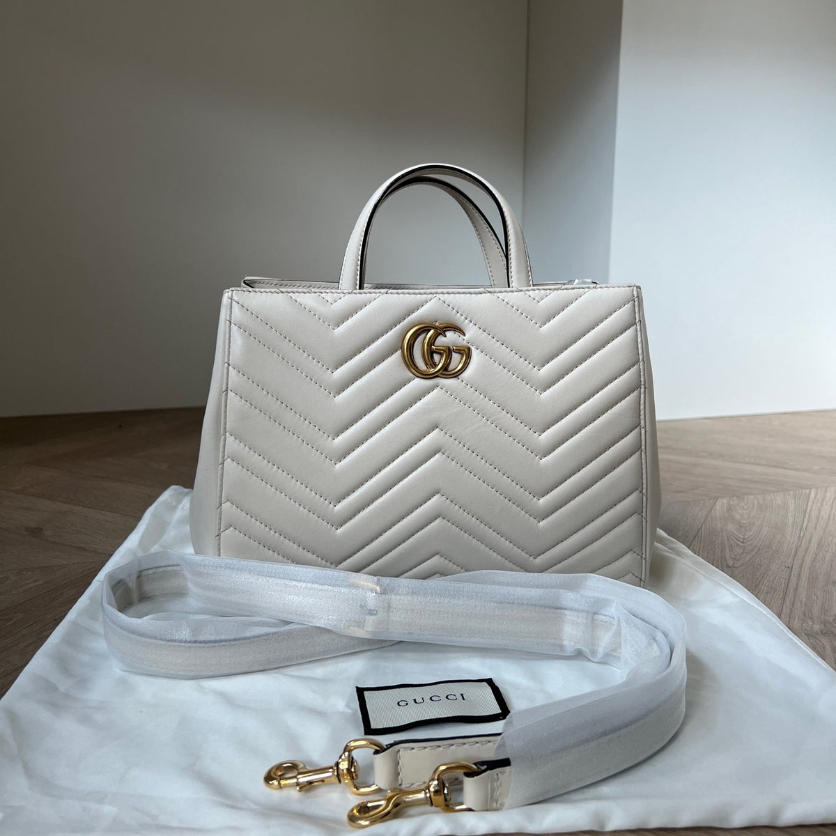 Gucci - GG Marmont - Leather - White