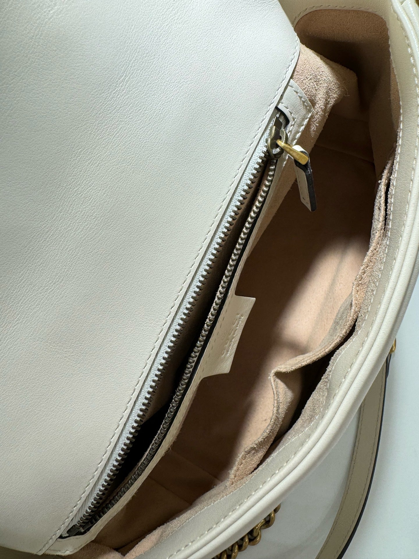 Gucci - GG Marmont - Leather - White - (medium)