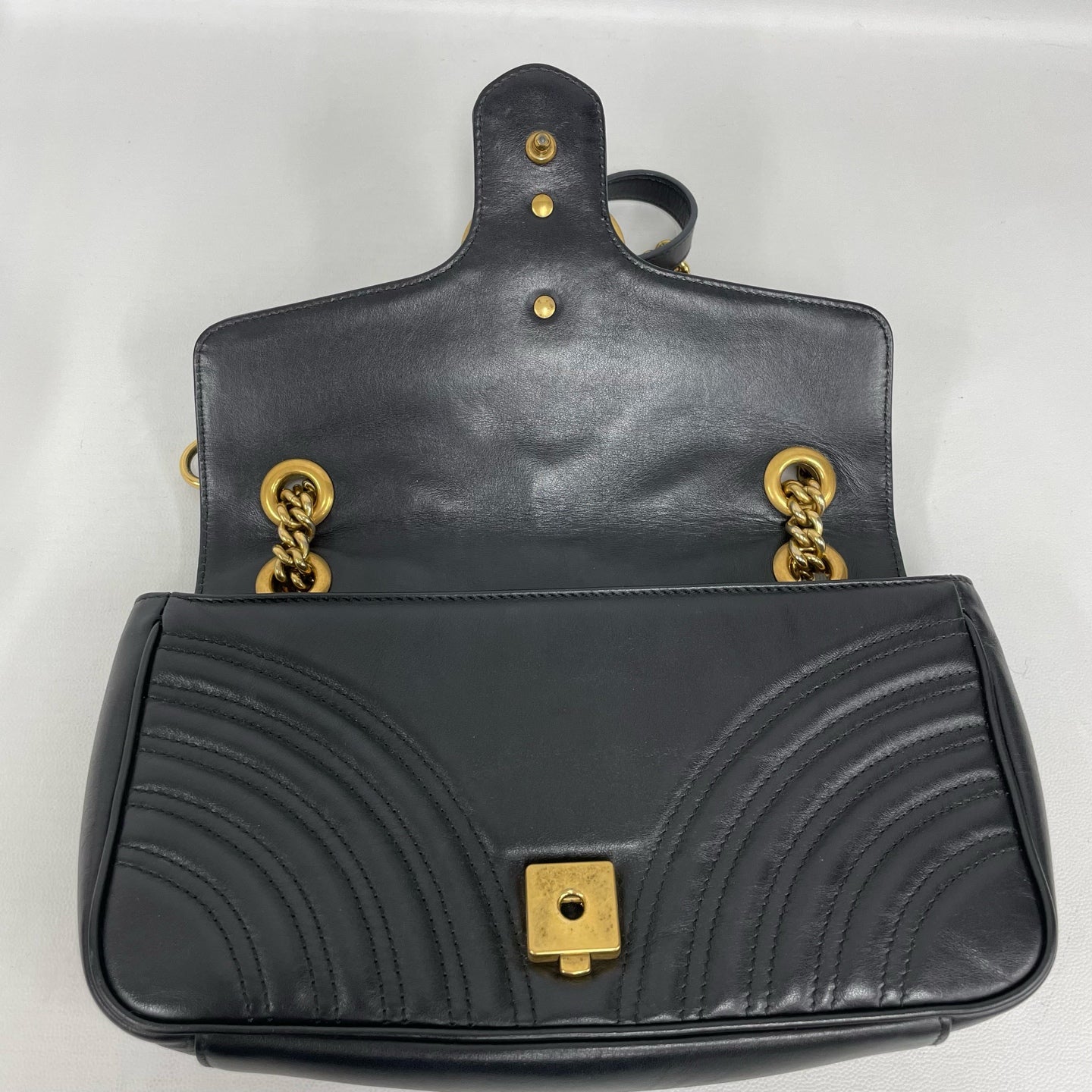 Gucci - GG Marmont Matelassé - Leather - Black - (medium)