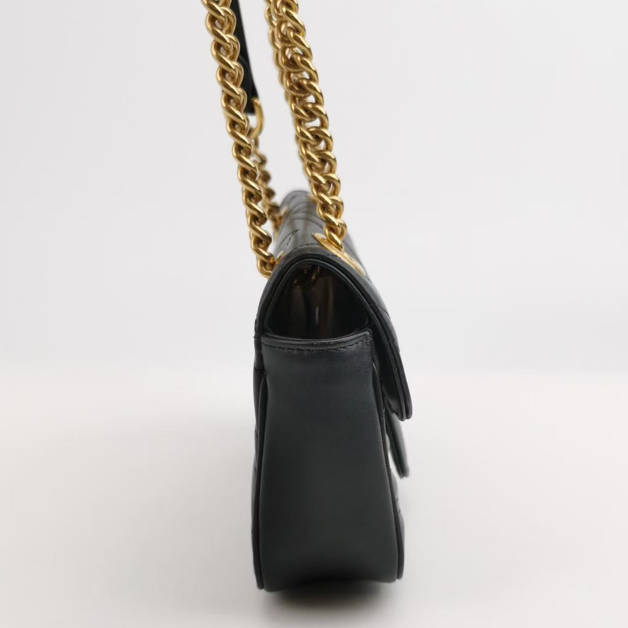 Gucci - GG Marmont Matelassé Mini Bag - Calfskin leather - Black - (mini)