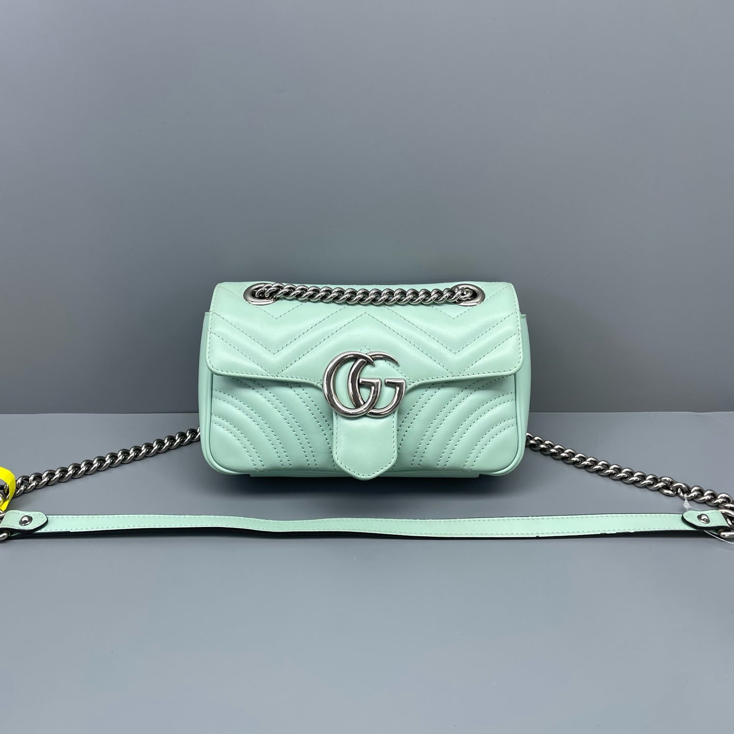 Gucci - GG Marmont Matelassé Mini Bag - Matelassé calfskin leather - Mint Green with Silver-Tone Hardware - (mini)