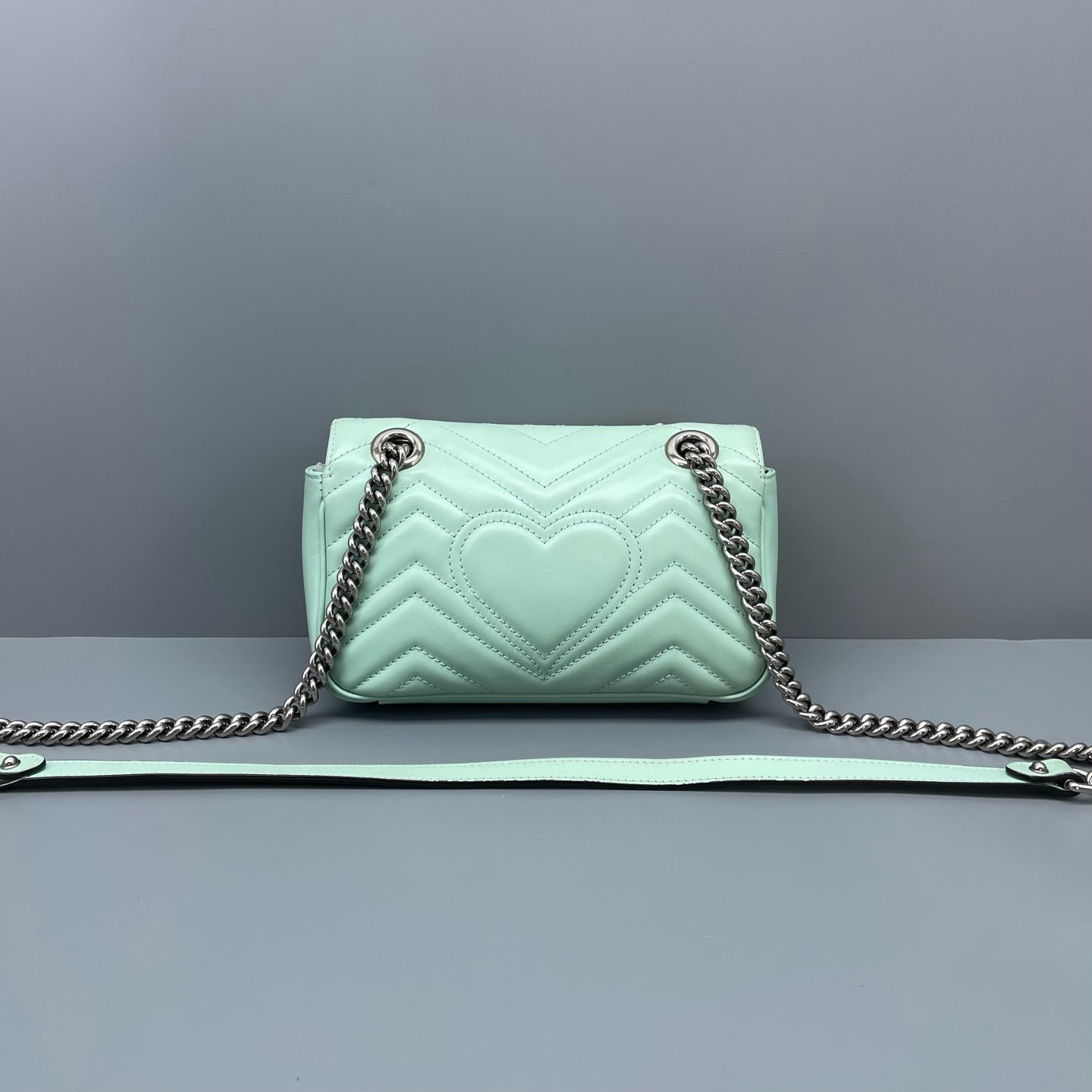 Gucci - GG Marmont Matelassé Mini Bag - Matelassé calfskin leather - Mint Green with Silver-Tone Hardware - (mini)