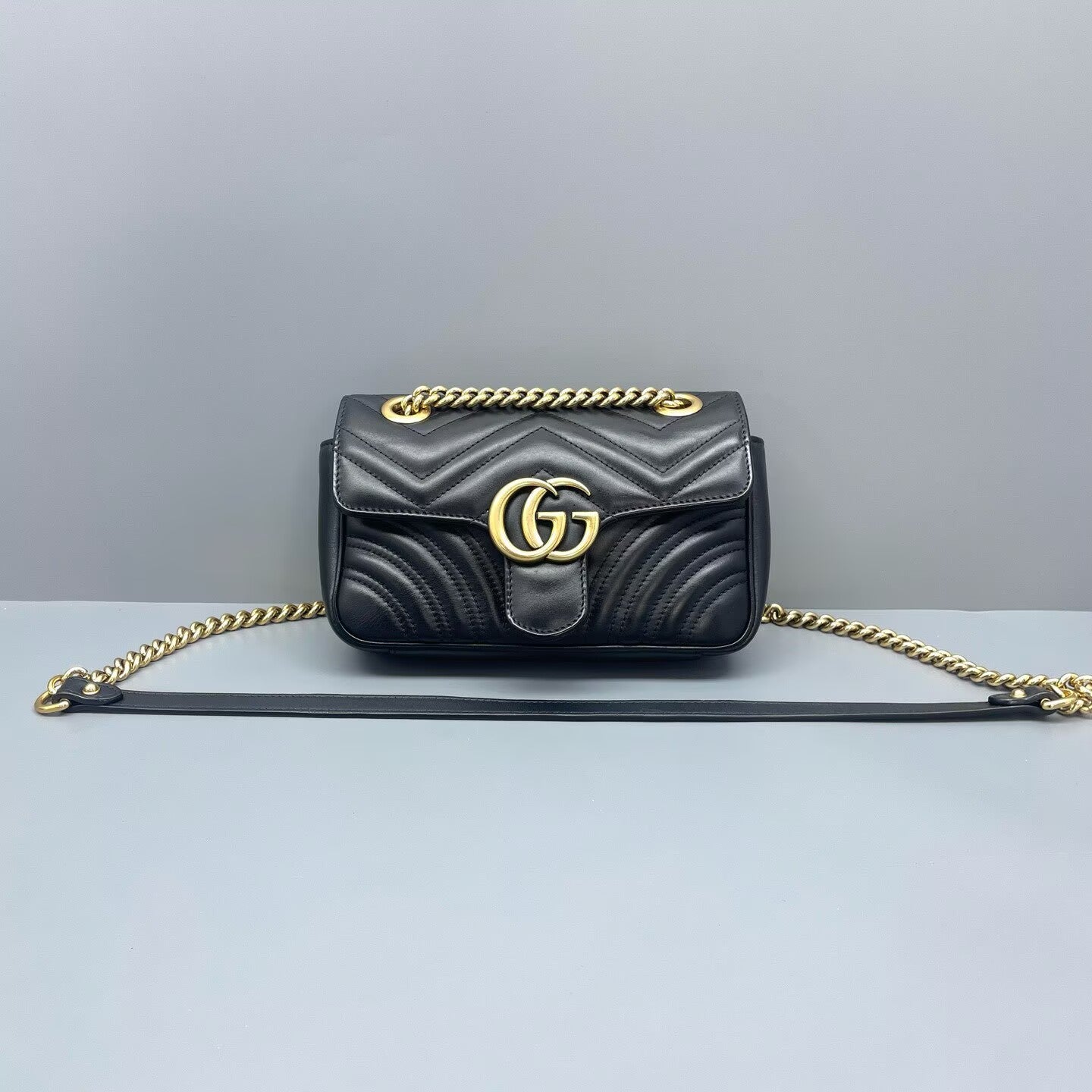 Gucci - GG Marmont Matelassé Mini Flap Bag - Leather - Black - (Mini)