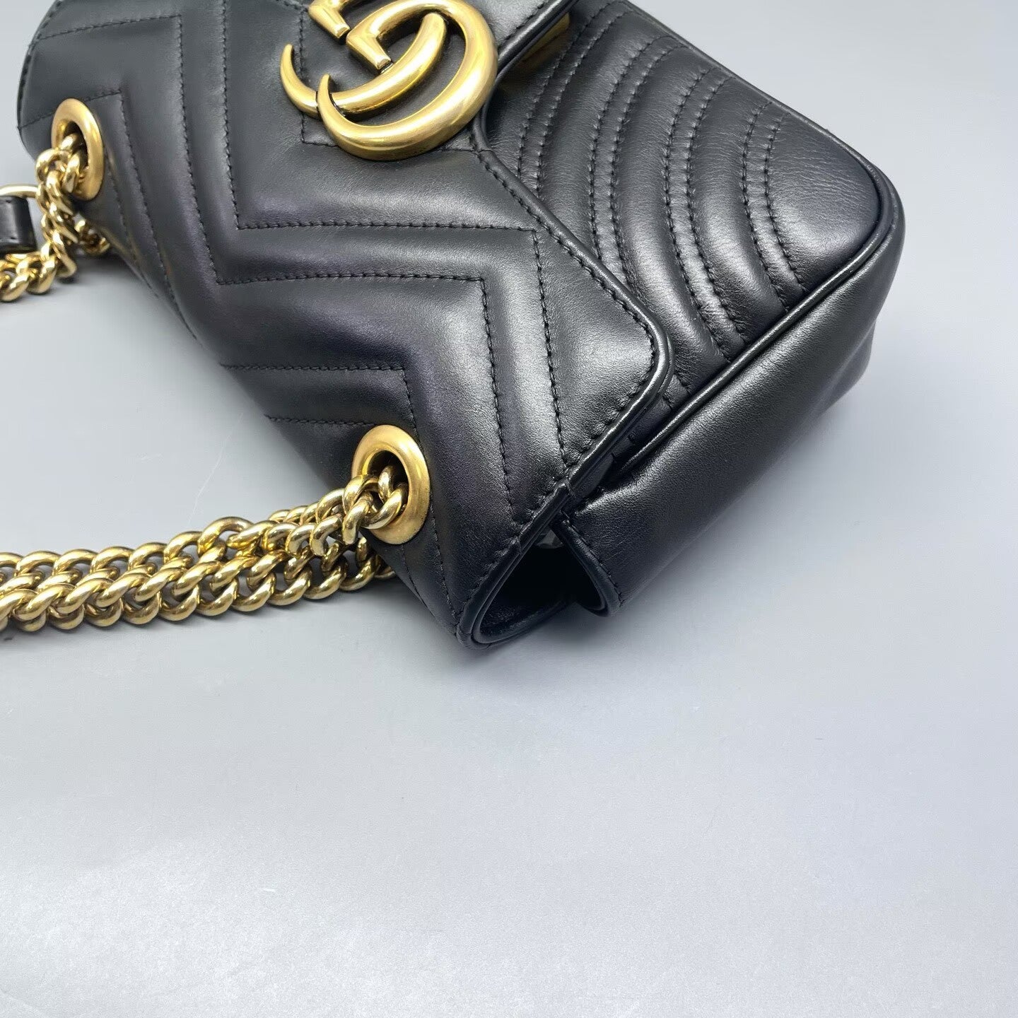 Gucci - GG Marmont Matelassé Mini Flap Bag - Leather - Black - (Mini)