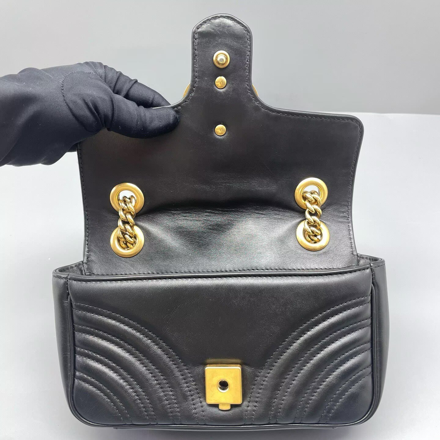 Gucci - GG Marmont Matelassé Mini Flap Bag - Leather - Black - (Mini)