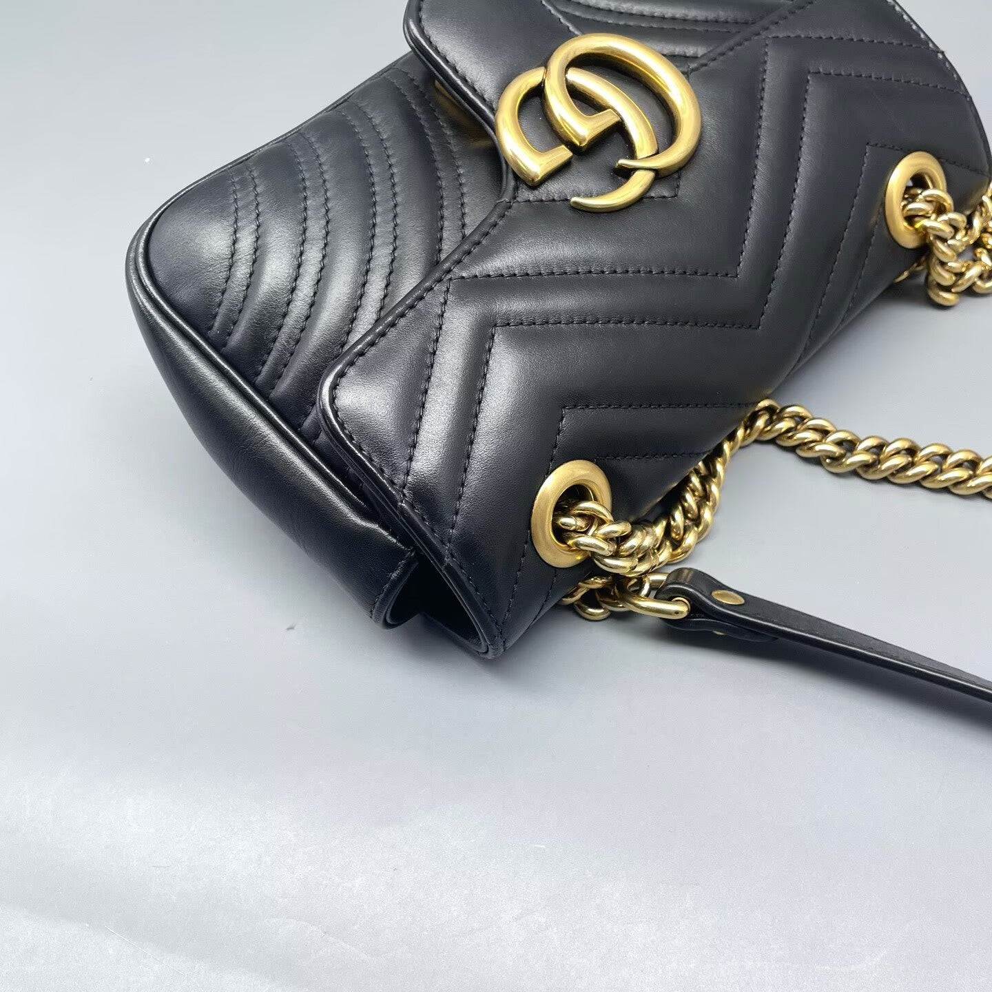 Gucci - GG Marmont Matelassé Mini Flap Bag - Leather - Black - (Mini)