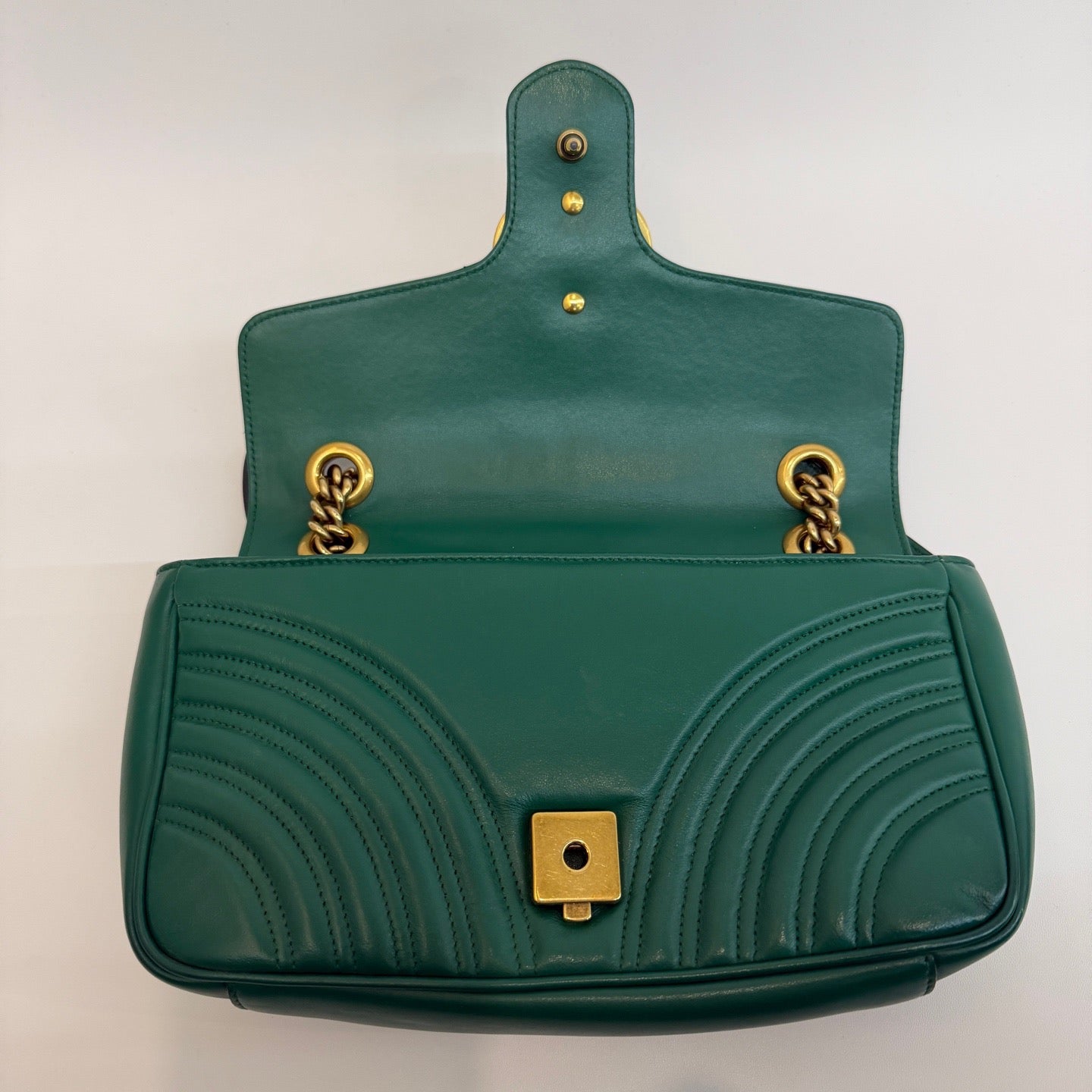Gucci - GG Marmont Matelassé Shoulder Bag - Leather - Green - (medium)