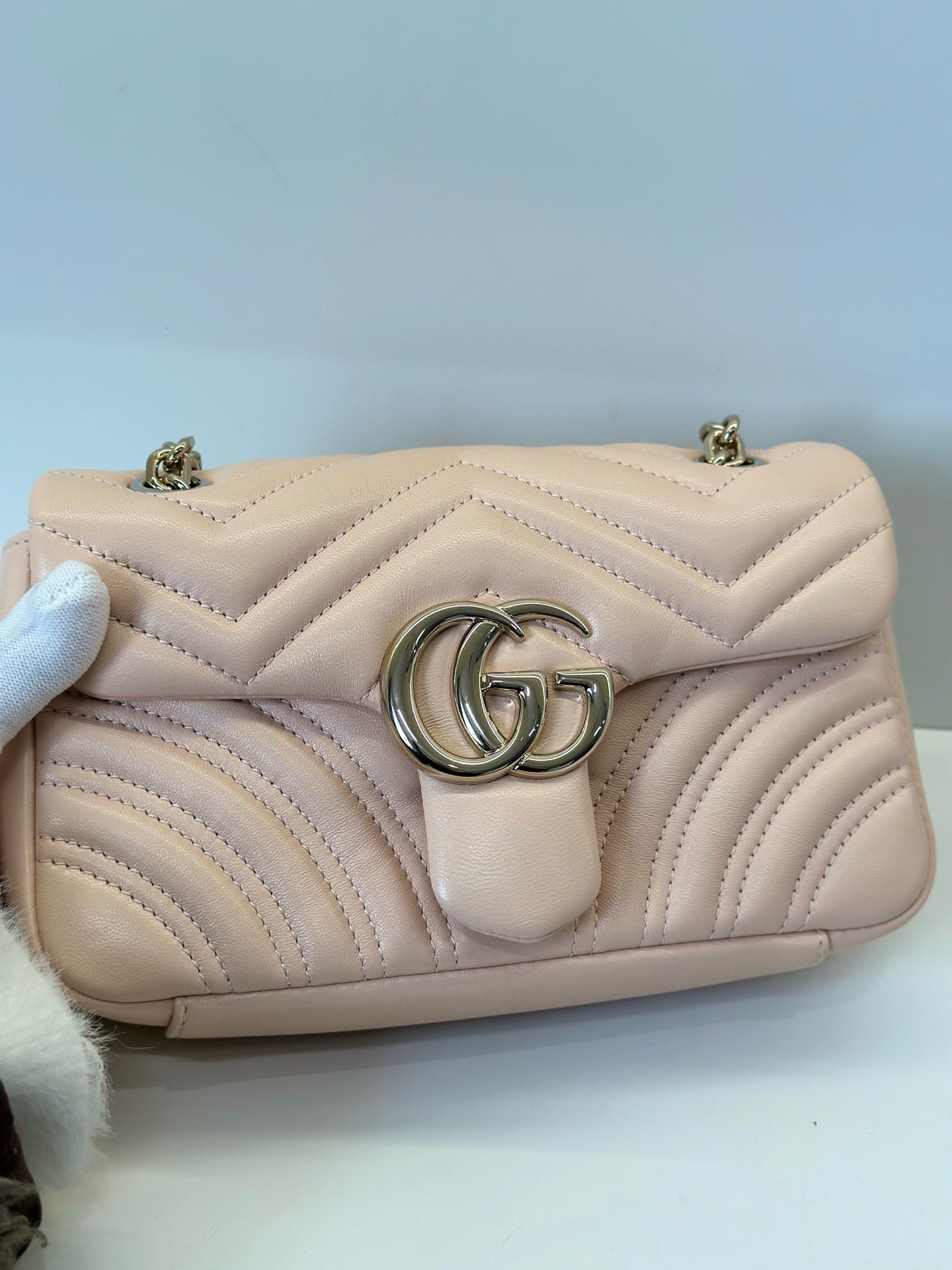 Gucci - GG Marmont Matelassé Shoulder Bag - Leather - Pink - (mini)