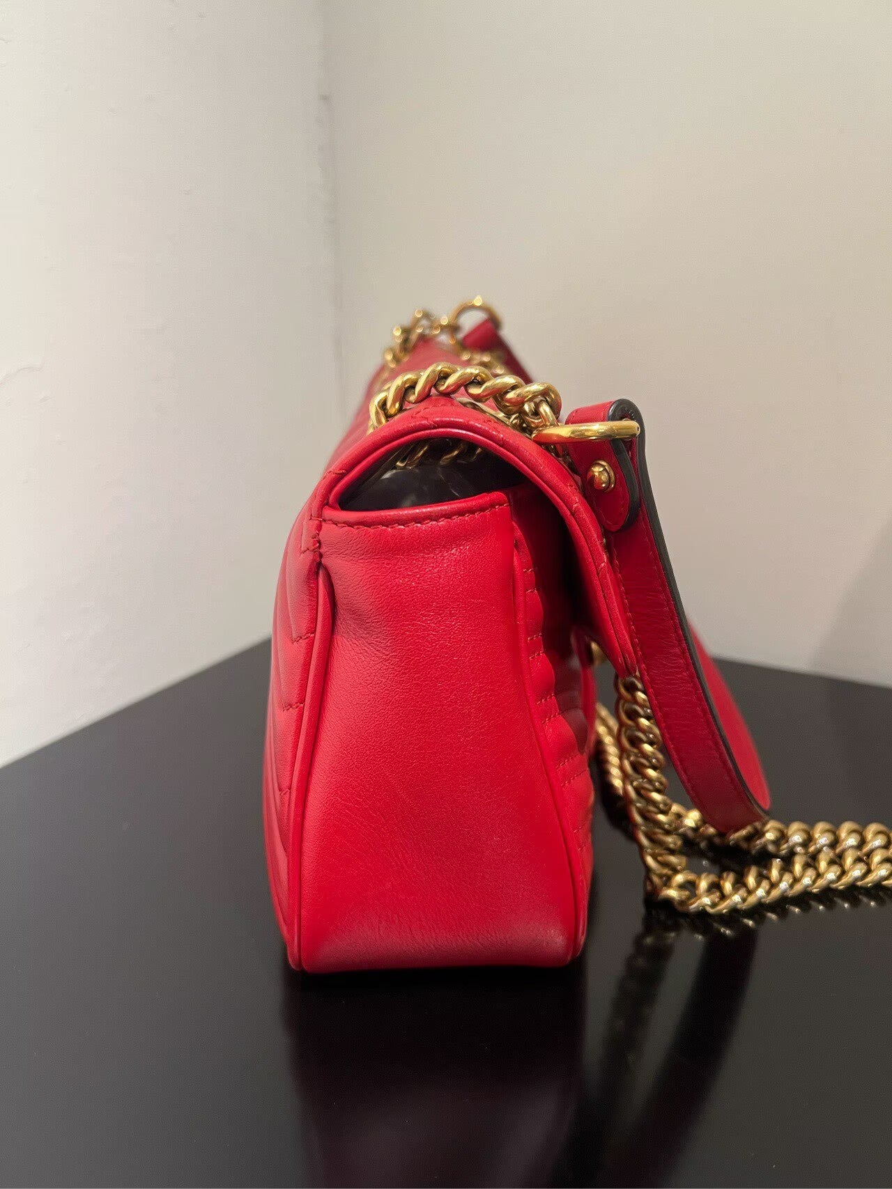 Gucci - GG Marmont Matelassé Shoulder Bag - Leather - Red - (medium)
