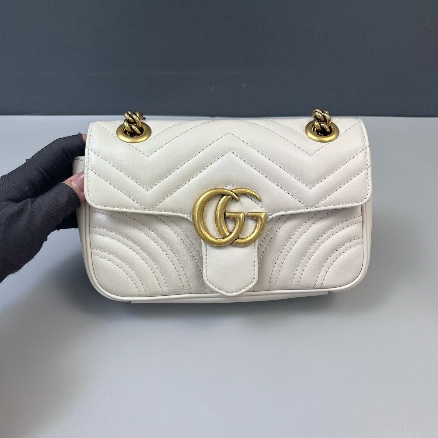 Gucci - GG Marmont Matelassé Shoulder Bag - Leather - White - (small)