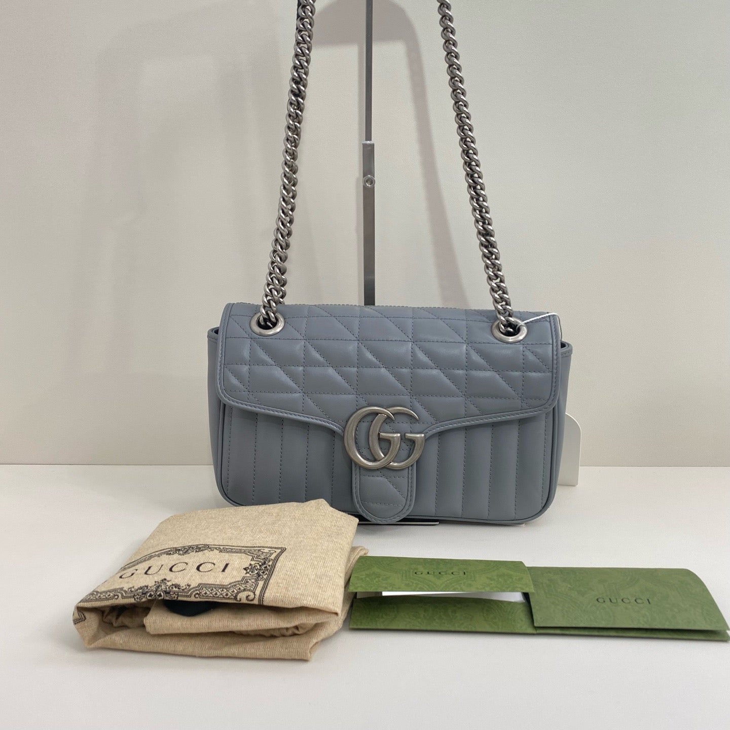 Gucci - GG Marmont Matelassé Shoulder Bag - Matelassé leather - Pale Blue - (Medium)