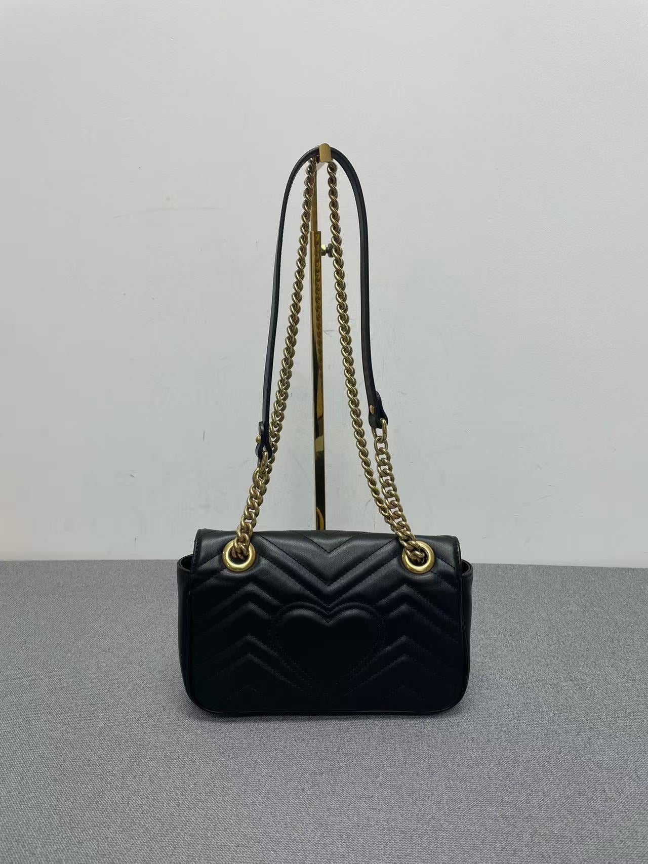 Gucci - GG Marmont Matelassé Small Shoulder Bag - Leather - Black with Gold-Tone Hardware - (Small)