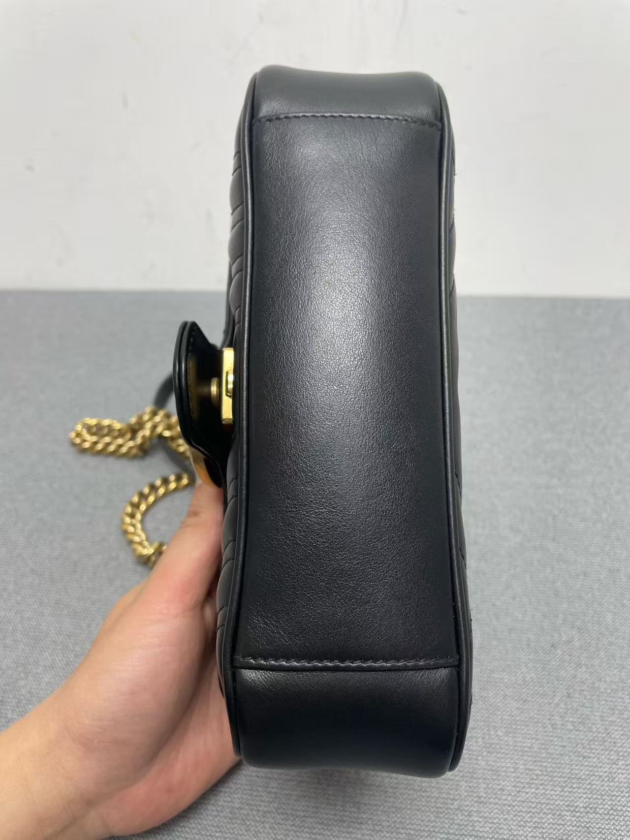 Gucci - GG Marmont Matelassé Small Shoulder Bag - Leather - Black with Gold-Tone Hardware - (Small)