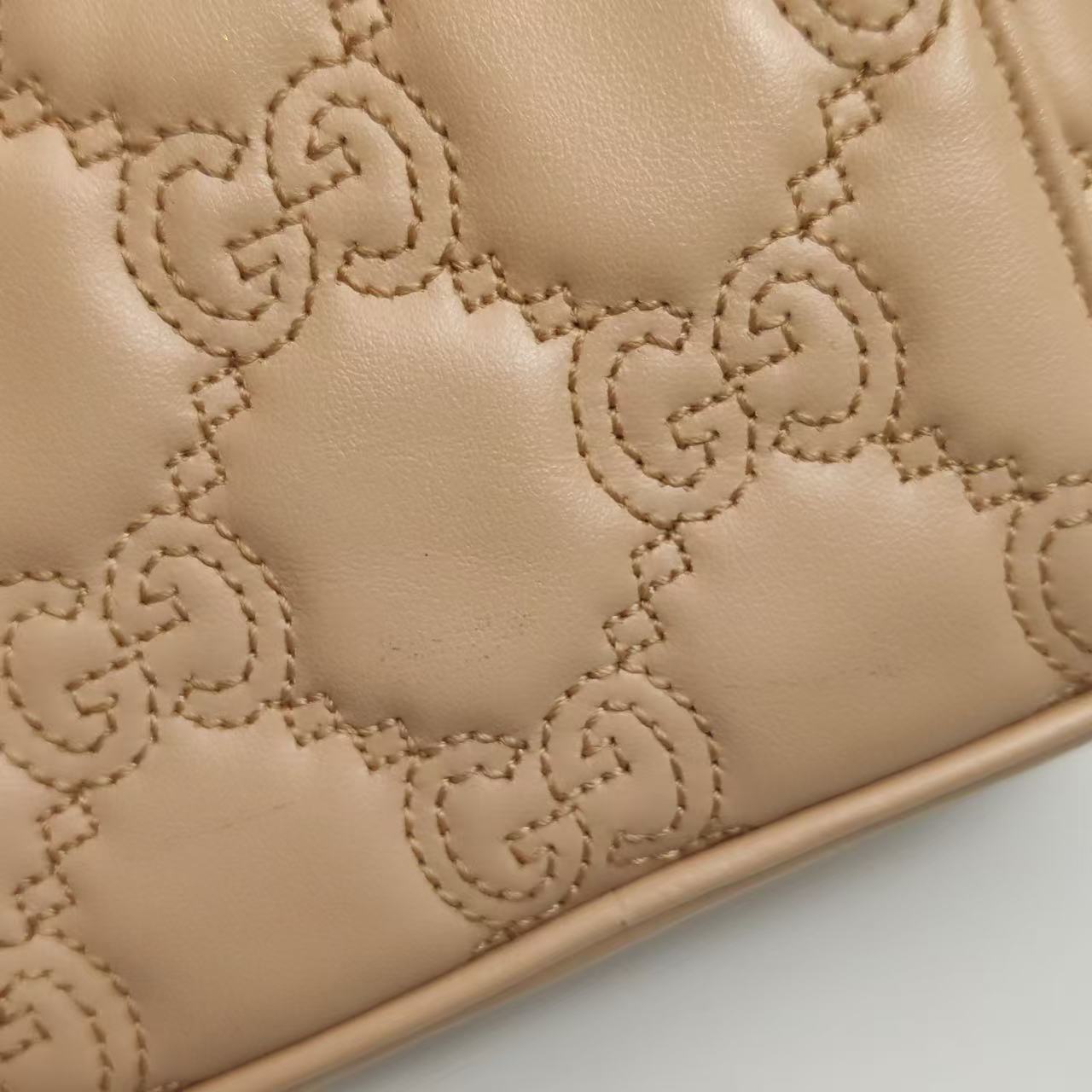 Gucci - GG Marmont Matelassé Vanity Case - Leather - Beige - (mini)