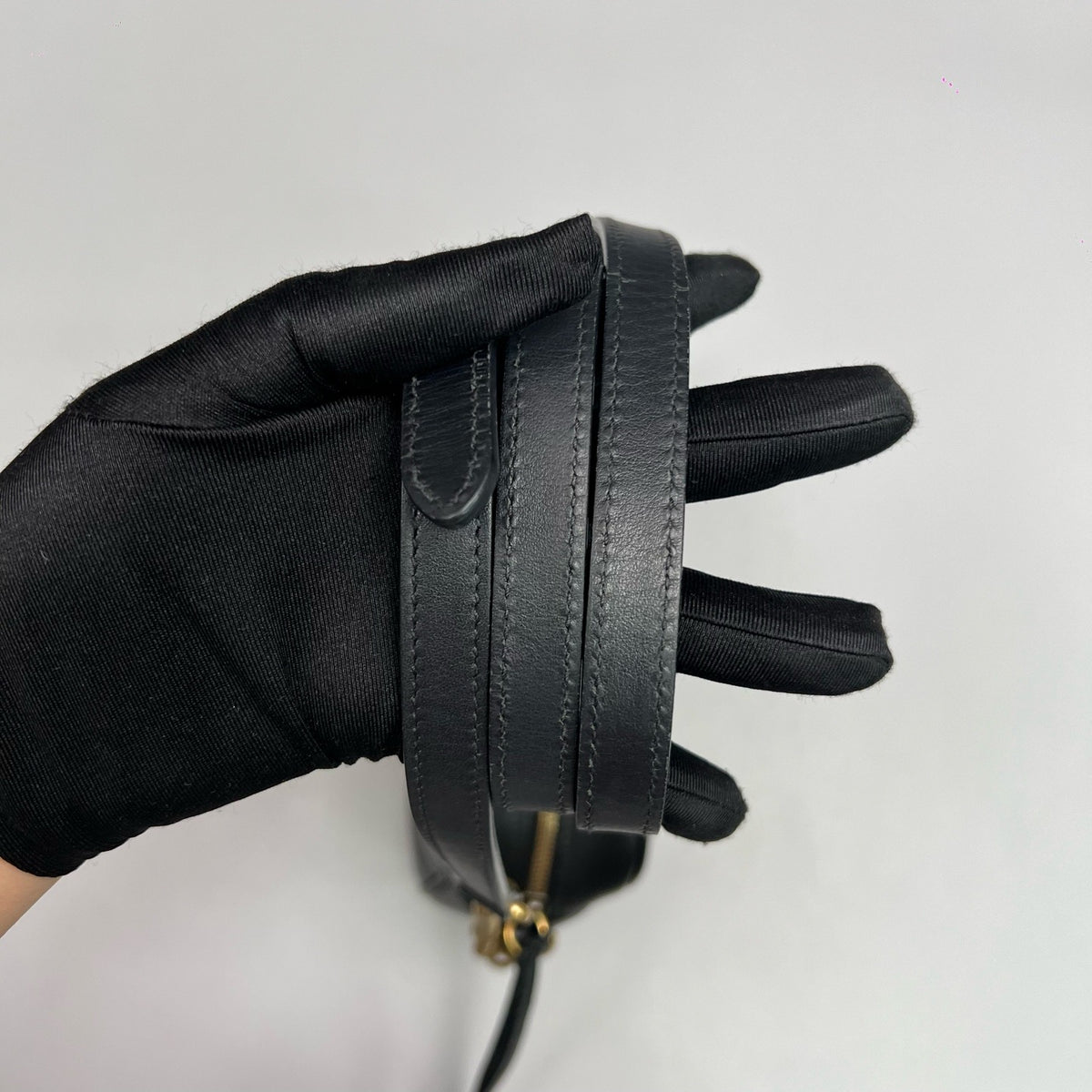 Gucci - GG Marmont Medium - Leather - Black - (Medium)