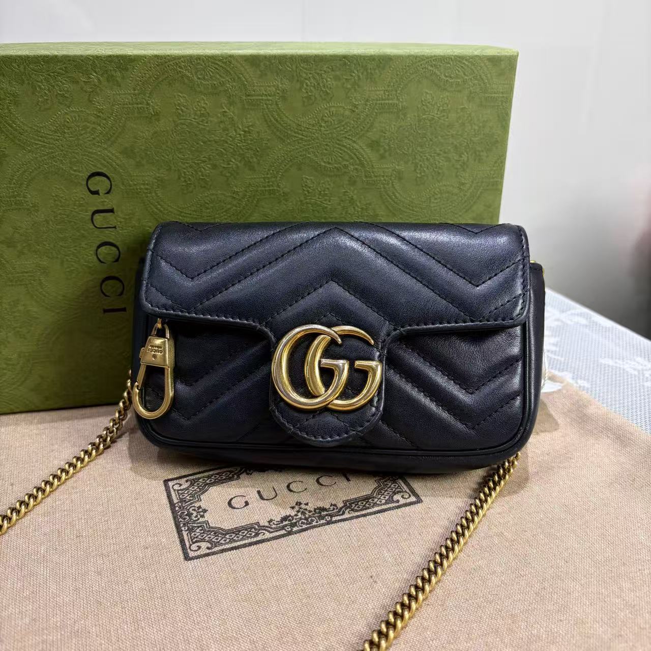 Gucci - GG Marmont Mini Bag - Leather - Black - (mini)