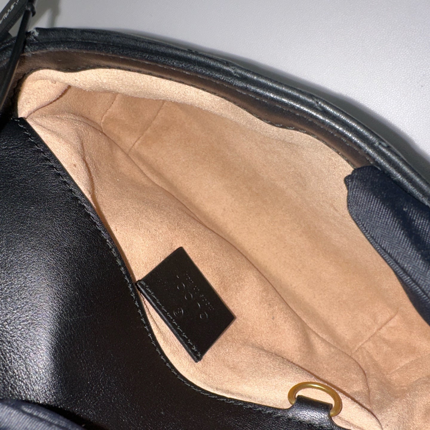 Gucci - GG Marmont Mini Bag - Matelassé leather - Black - (mini)