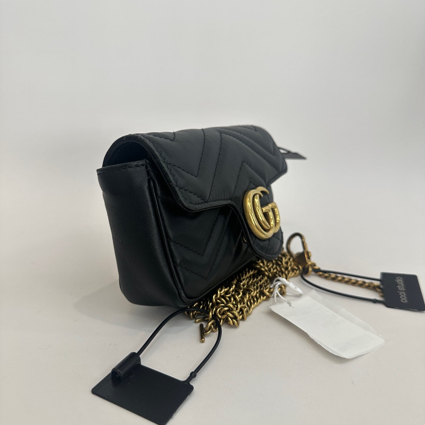 Gucci - GG Marmont Mini Bag - Matelassé leather - Black - (mini)