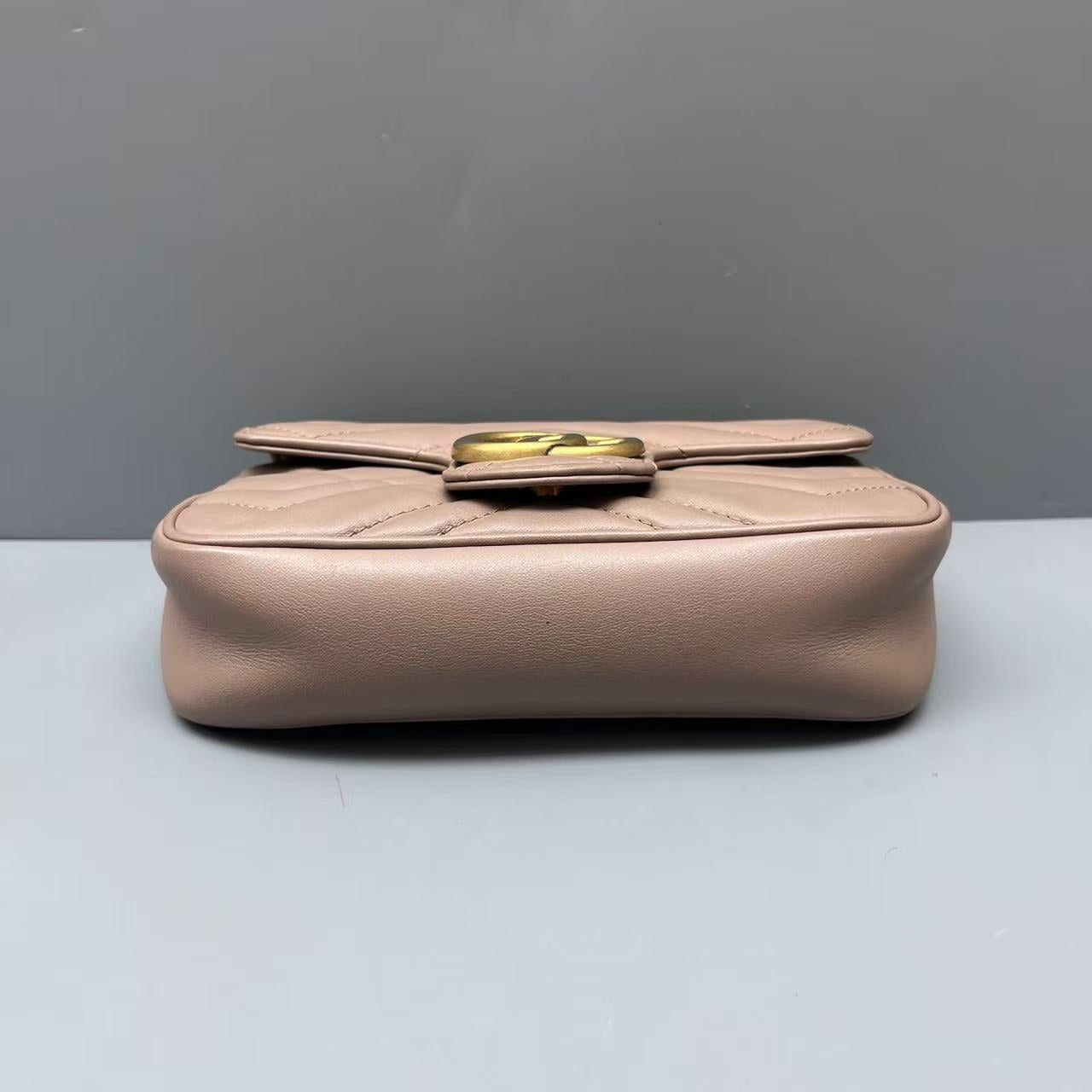 Gucci - GG Marmont Mini Chain Bag - Matelassé leather - Beige with Gold-Tone Hardware - (mini)
