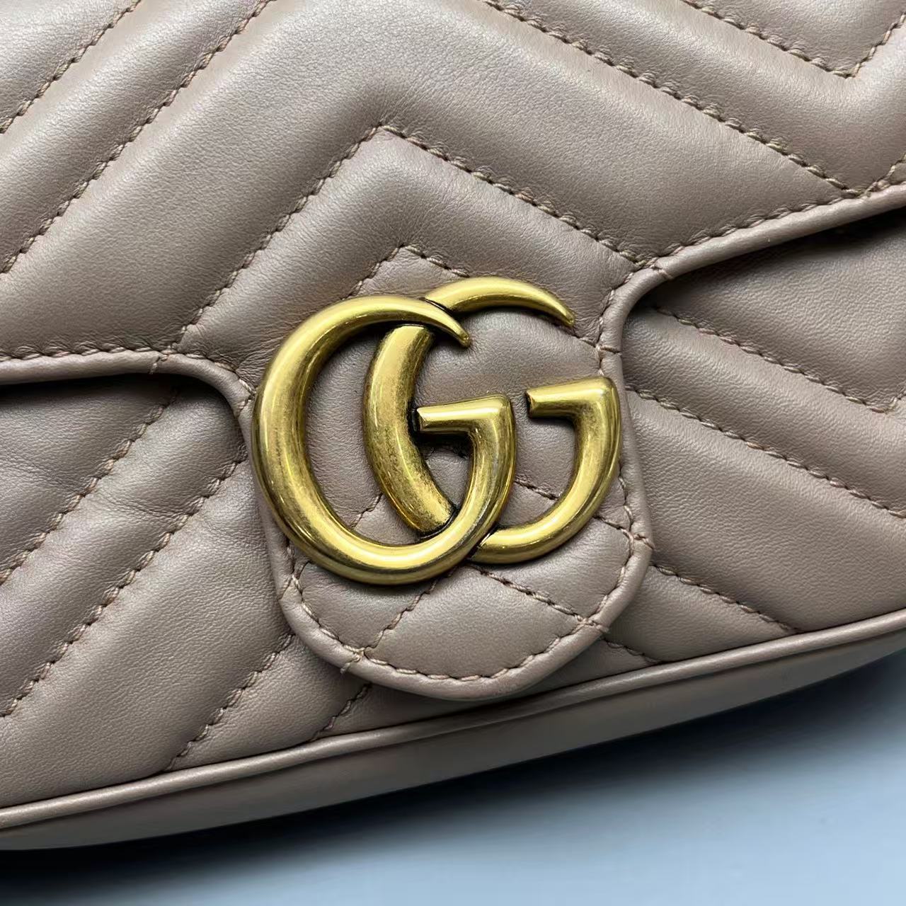 Gucci - GG Marmont Mini Chain Bag - Matelassé leather - Beige with Gold-Tone Hardware - (mini)