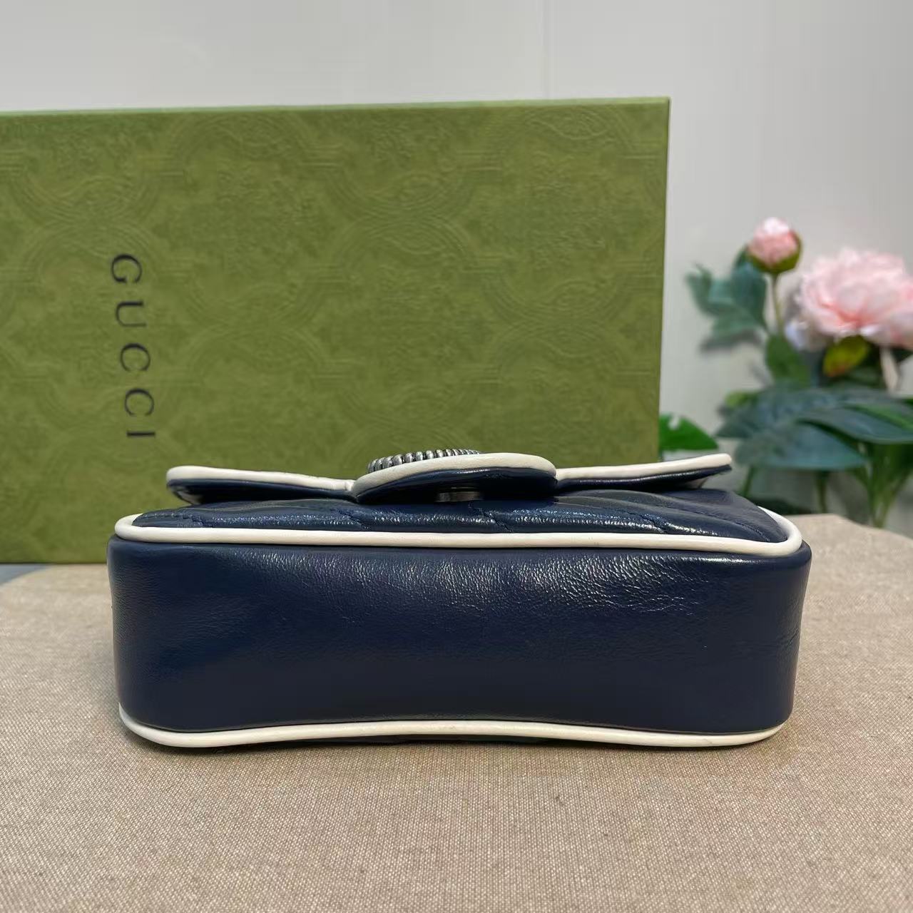 Gucci - GG Marmont Mini Chain Bag - Matelassé leather - Navy with White Trim - (Mini)