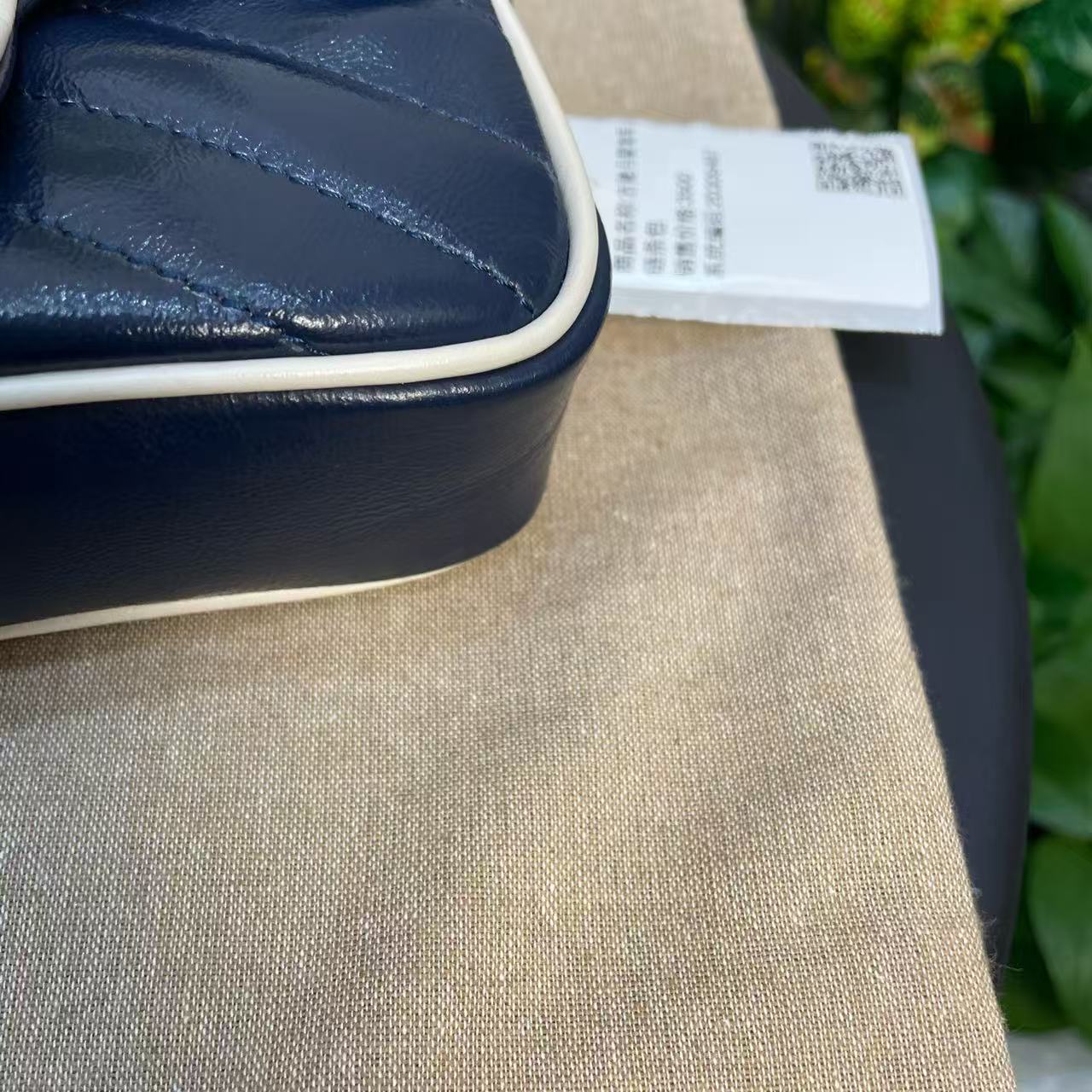 Gucci - GG Marmont Mini Chain Bag - Matelassé leather - Navy with White Trim - (Mini)