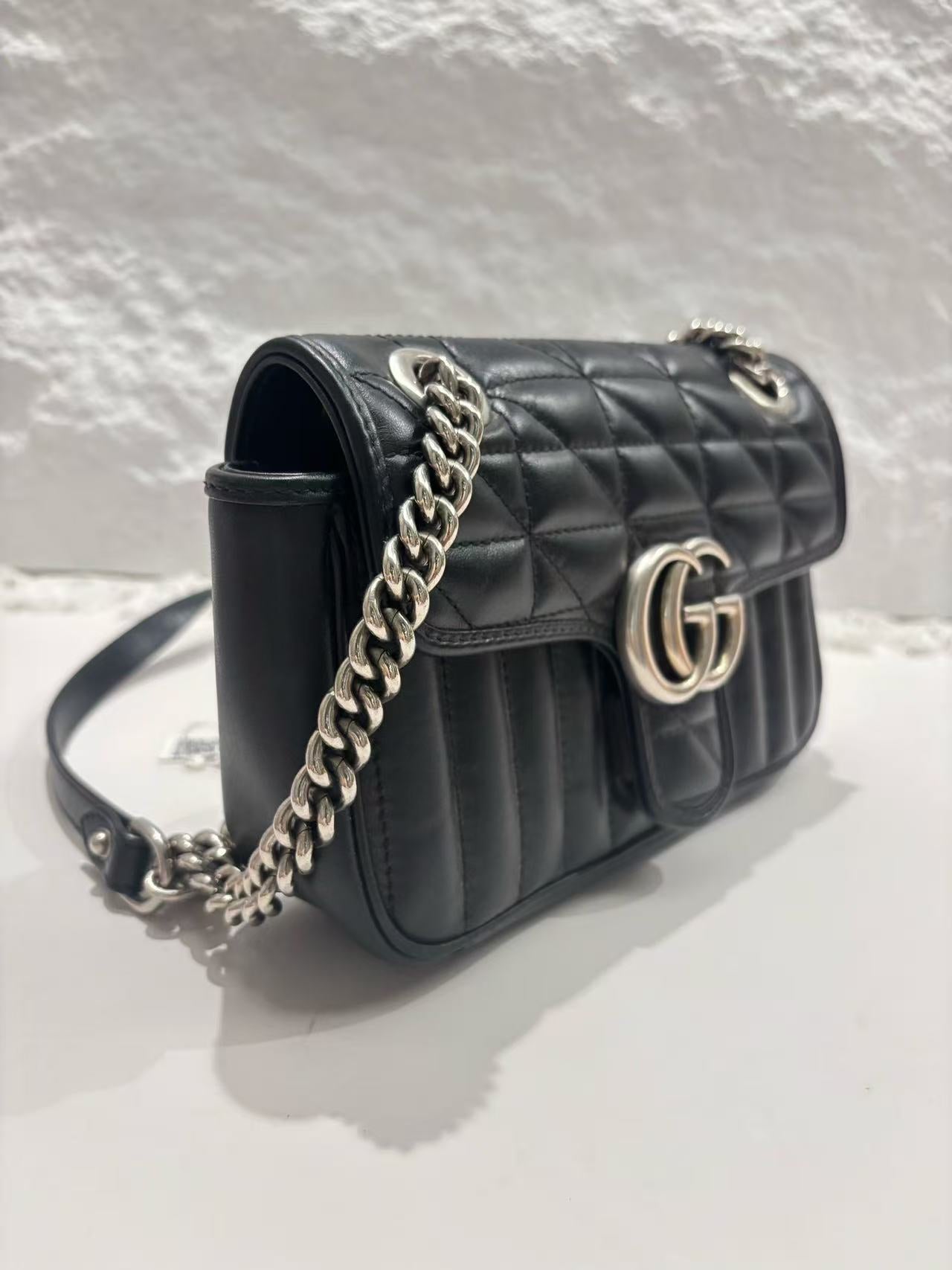 Gucci - GG Marmont Mini Flap Bag - Leather - Black - (Mini)