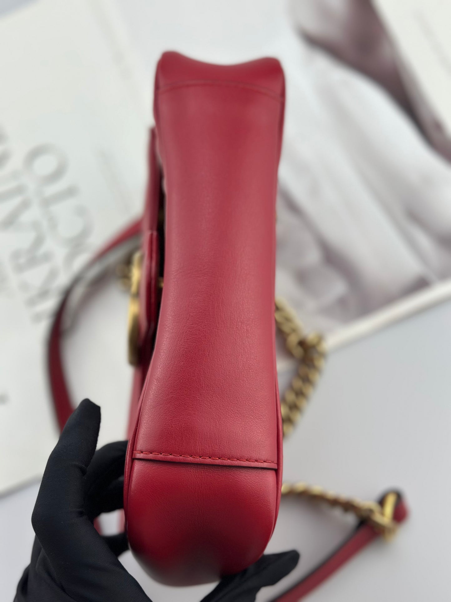 Gucci - GG Marmont Mini Shoulder Bag - Matelassé leather - Red with Antique Gold-Tone Hardware - (mini)
