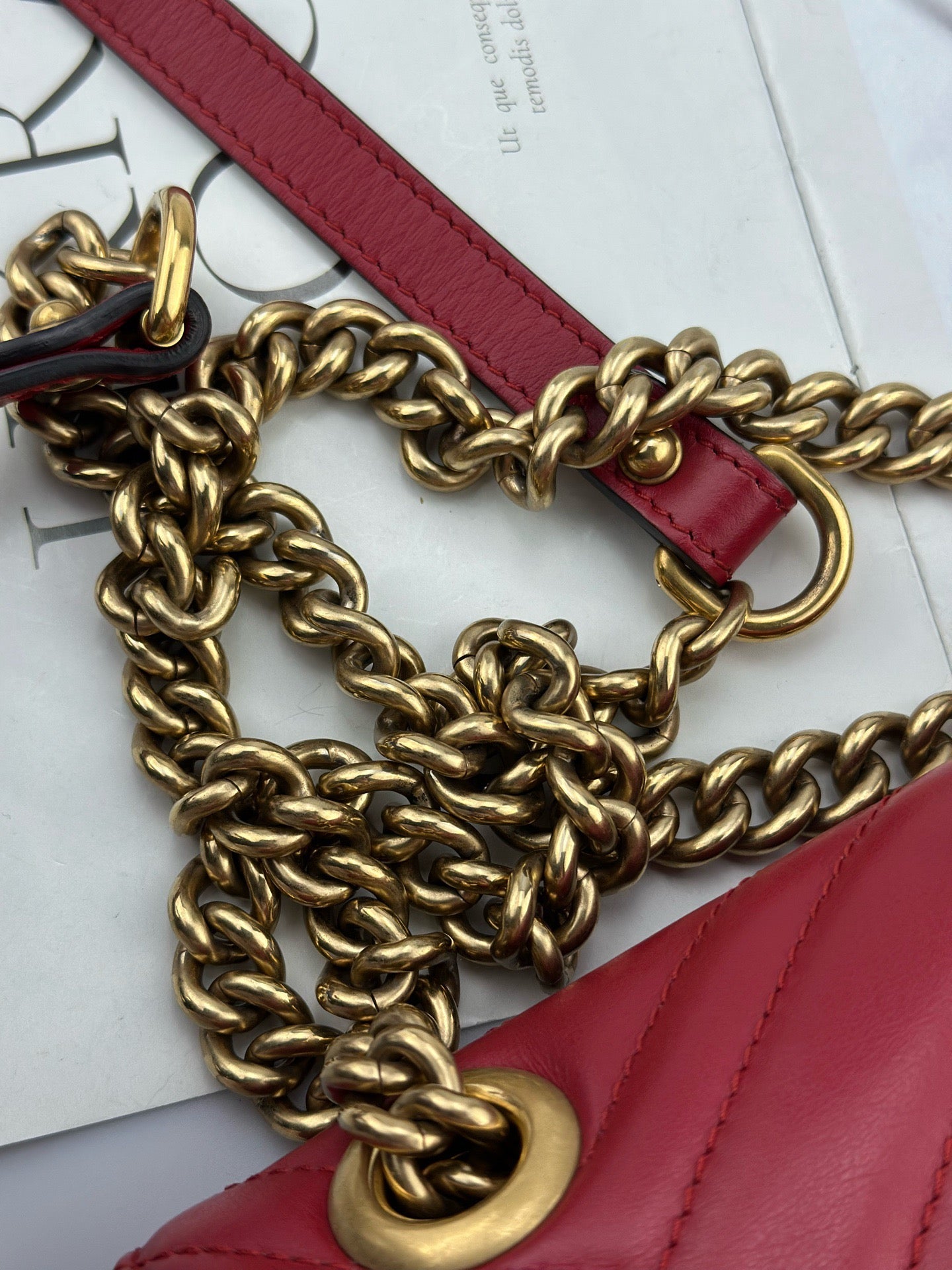 Gucci - GG Marmont Mini Shoulder Bag - Matelassé leather - Red with Antique Gold-Tone Hardware - (mini)
