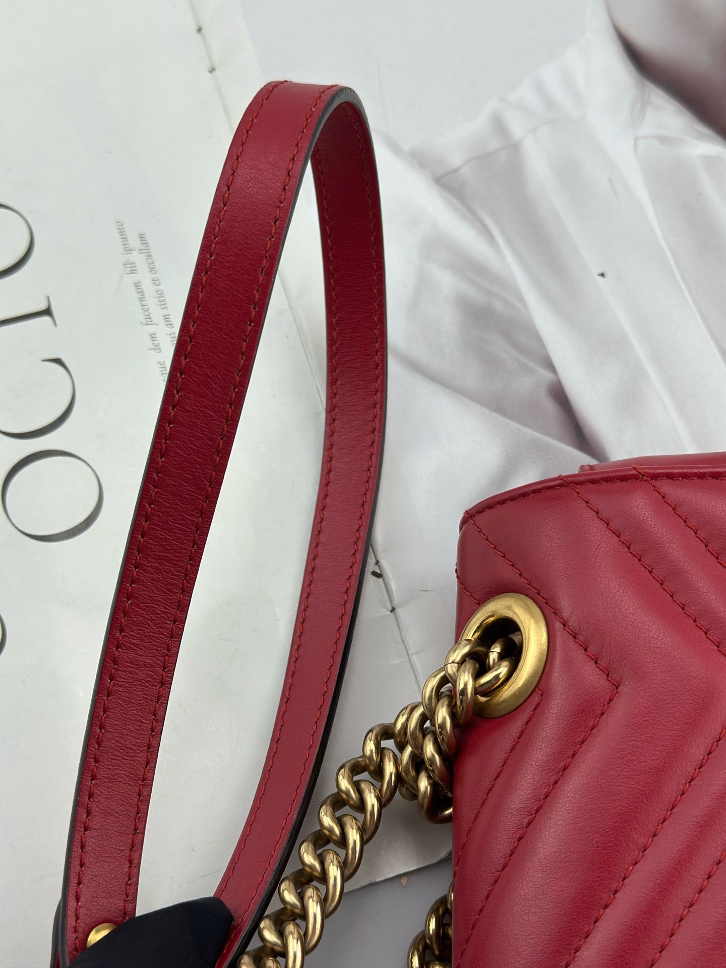 Gucci - GG Marmont Mini Shoulder Bag - Matelassé leather - Red with Antique Gold-Tone Hardware - (mini)