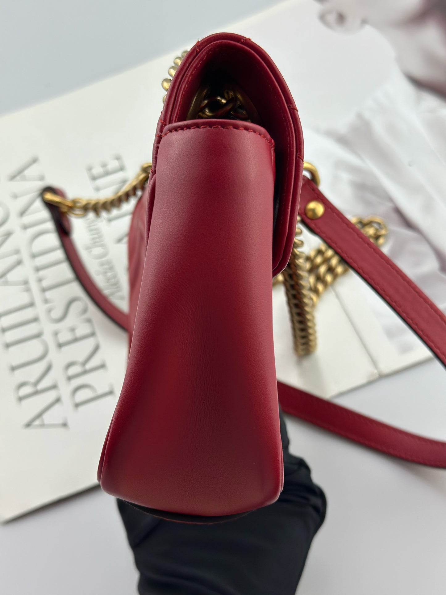 Gucci - GG Marmont Mini Shoulder Bag - Matelassé leather - Red with Antique Gold-Tone Hardware - (mini)