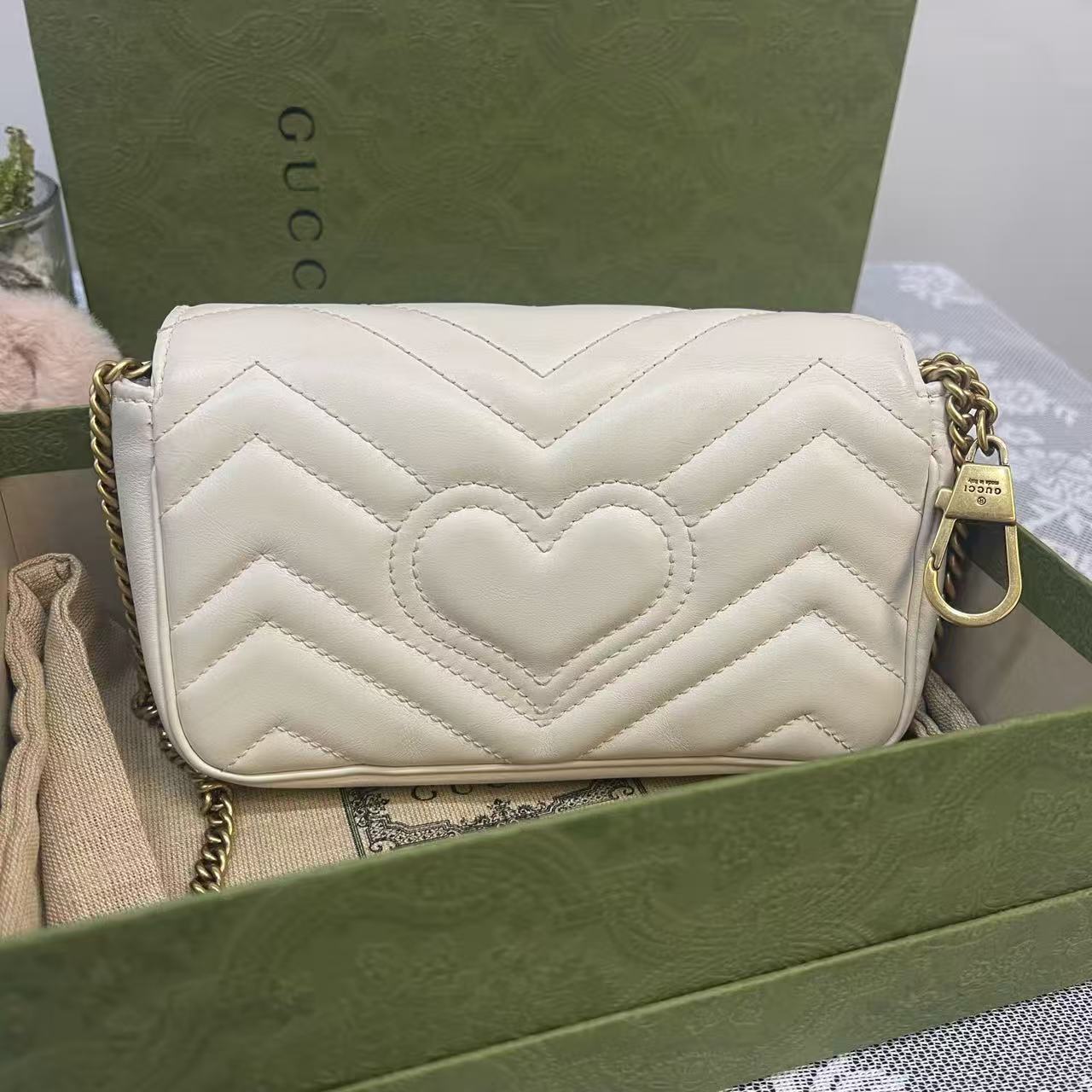 Gucci - GG Marmont Mini Shoulder Bag - Matelassé leather - White - (mini)