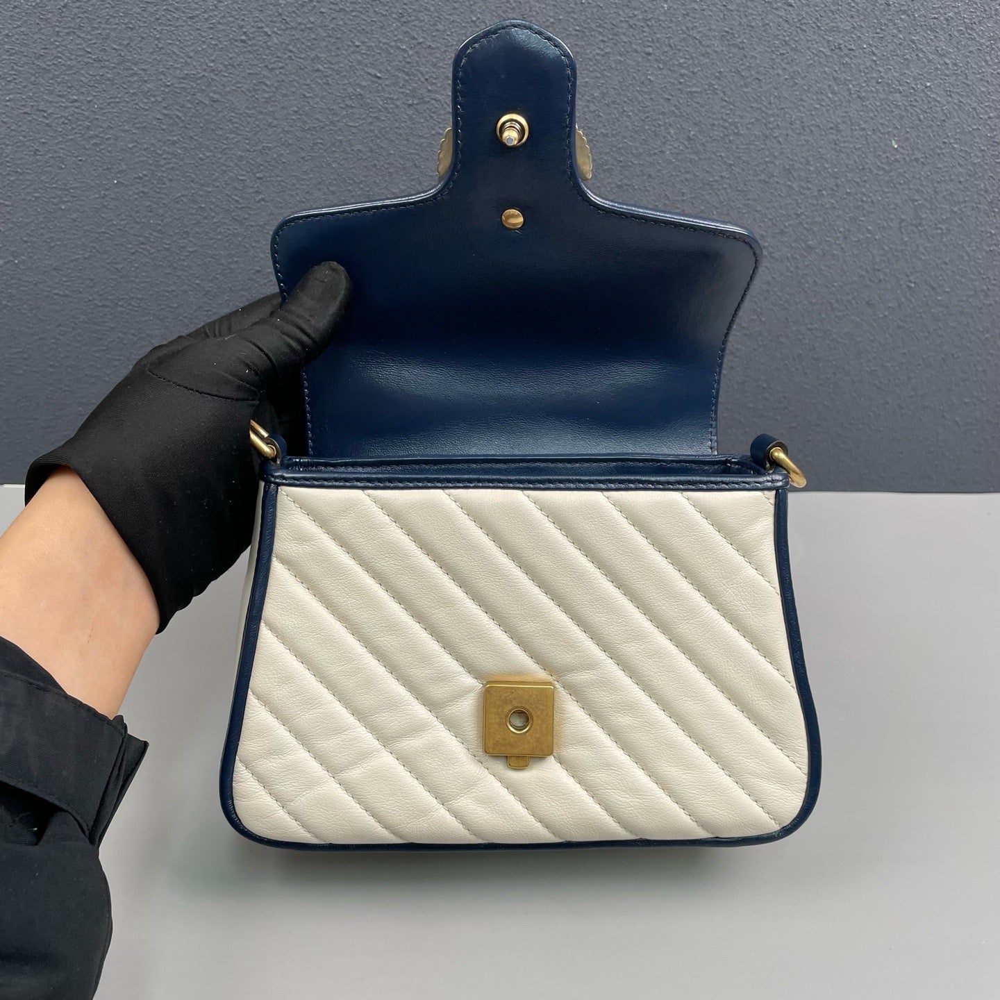 Gucci - GG Marmont Mini Top Handle Bag - Leather - White and Blue - (mini)