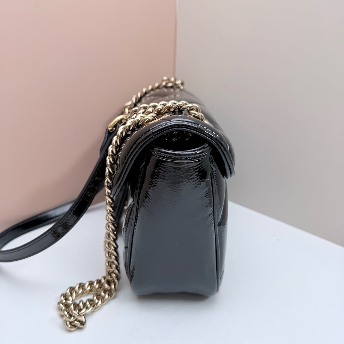 Gucci - GG Marmont - Patent leather - Black - (medium)