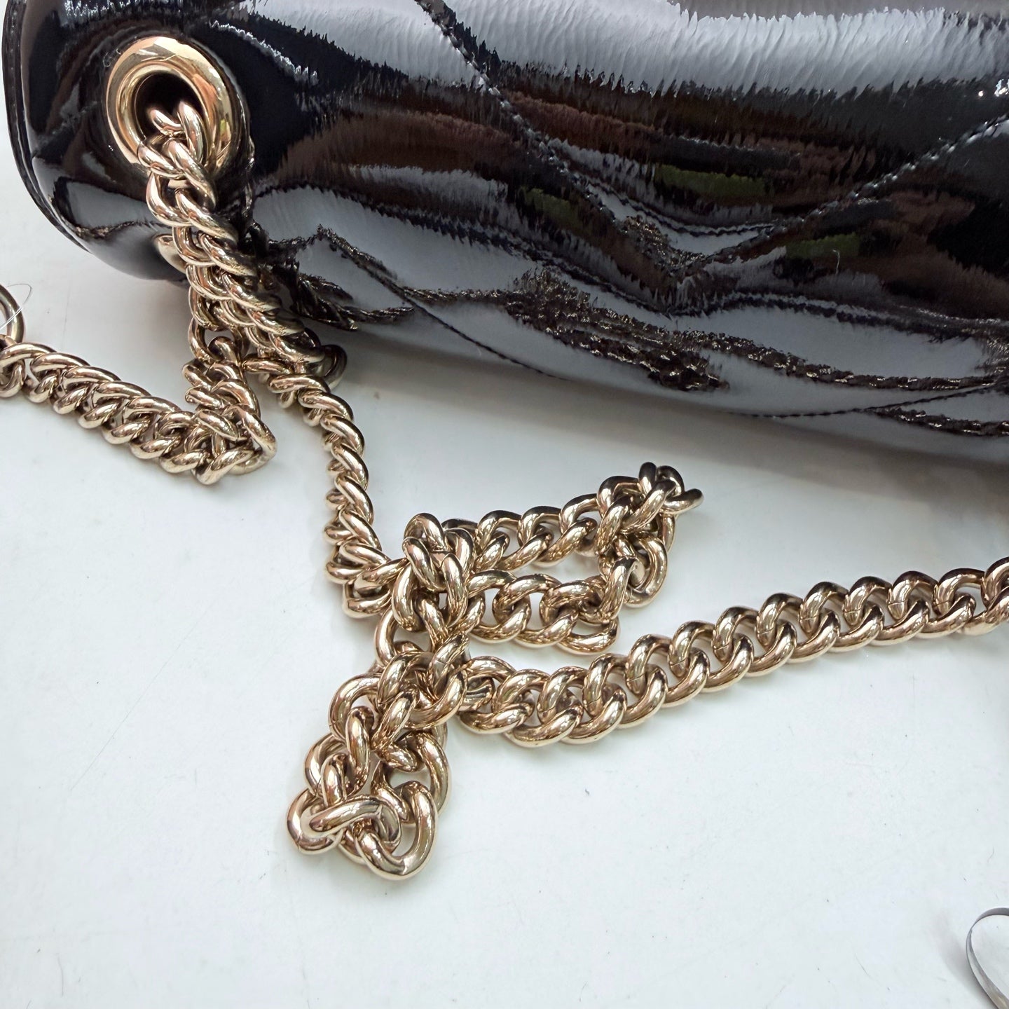 Gucci - GG Marmont - Patent leather - Black - (medium)