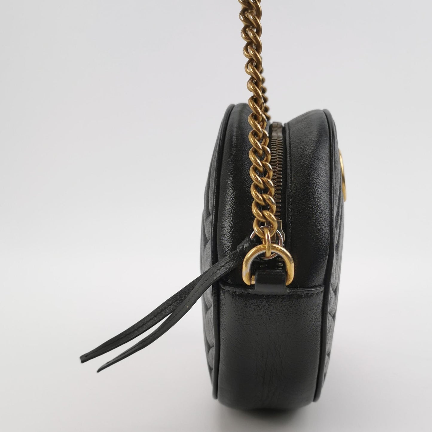 Gucci - GG Marmont Round Mini Shoulder Bag - Leather - Black - (mini)