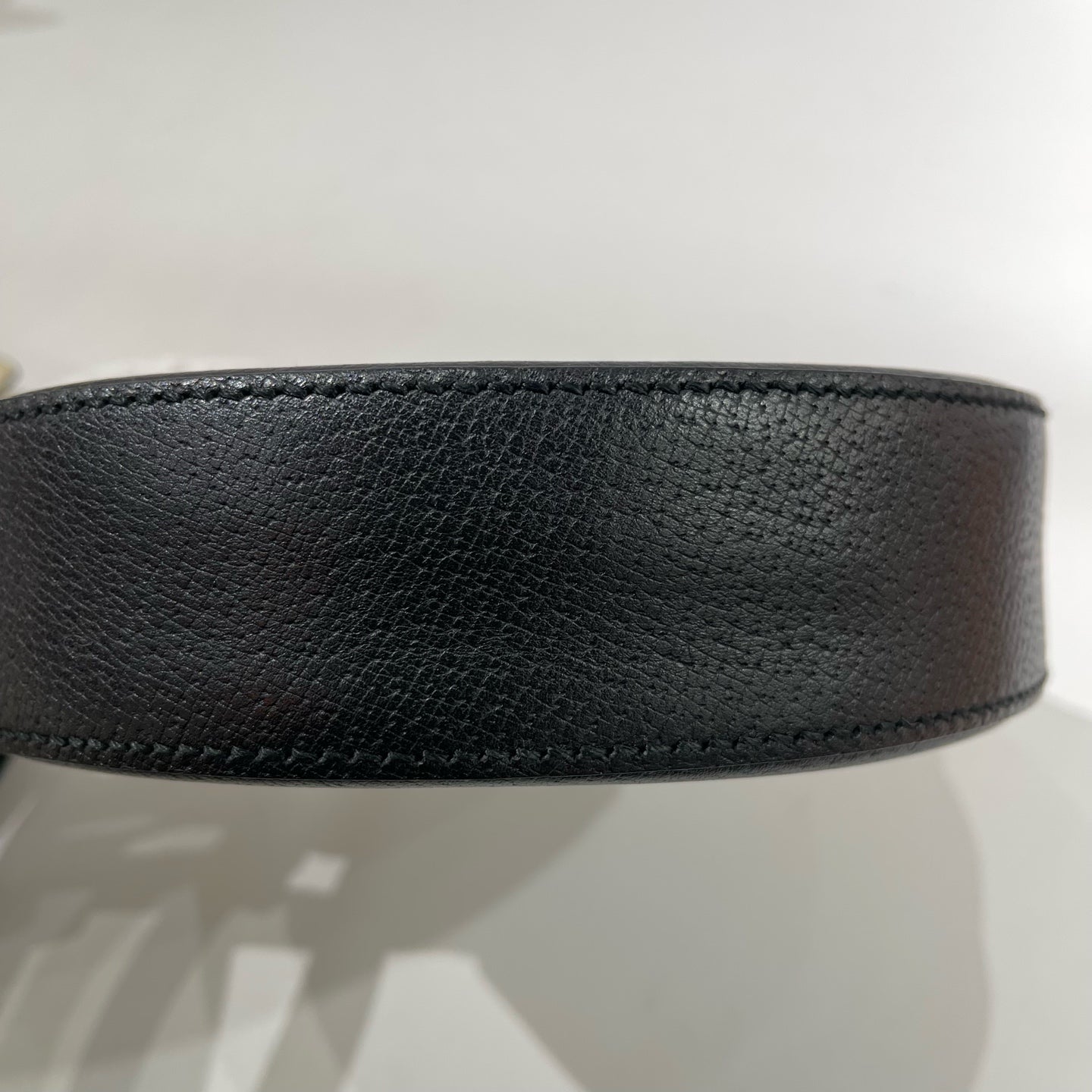 Gucci - GG Marmont Round Mini Shoulder Bag - Velvet with grained leather trim - Black with Gold-Tone Hardware - (mini)