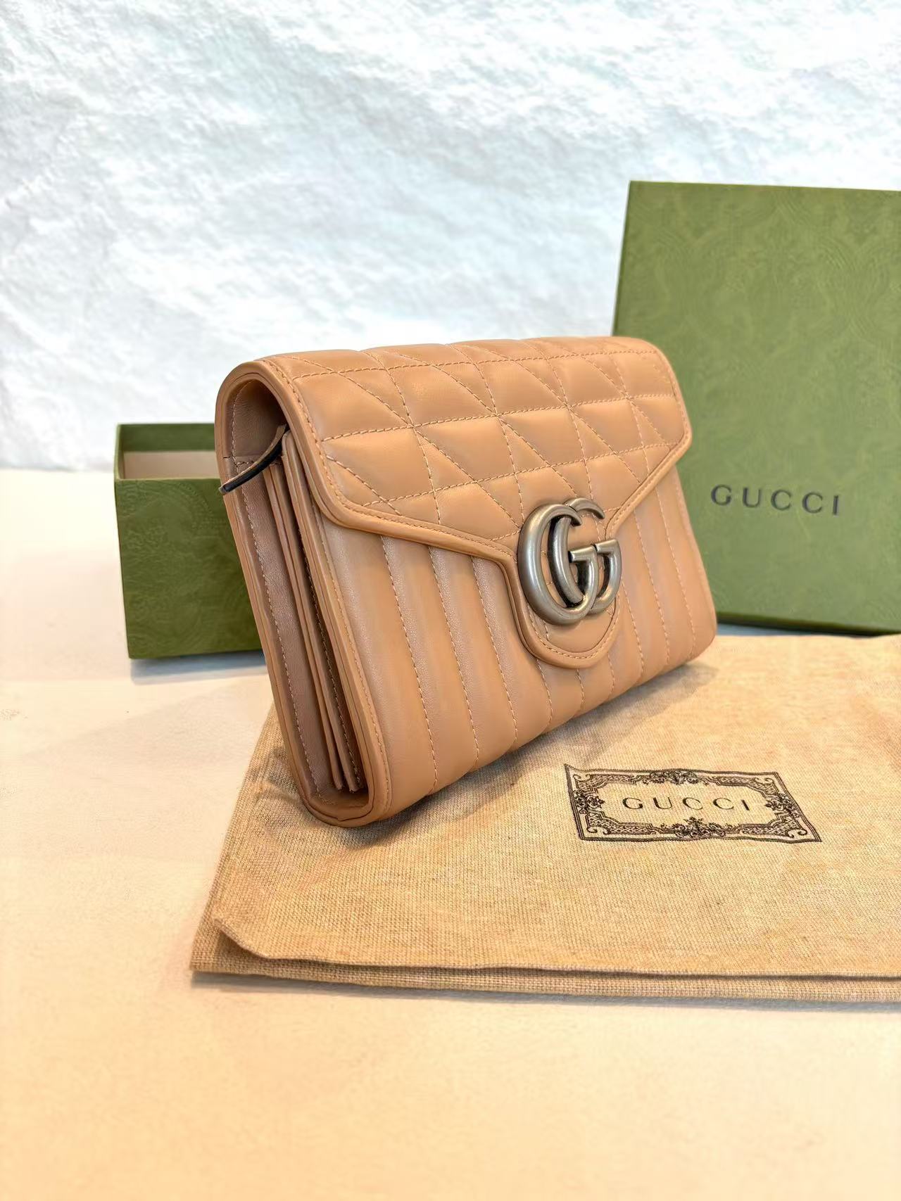 Gucci - GG Marmont Series Quilted Leather Mini Bag - Quilted leather - Rose Beige with Vintage Silver-Tone Hardware - (mini)