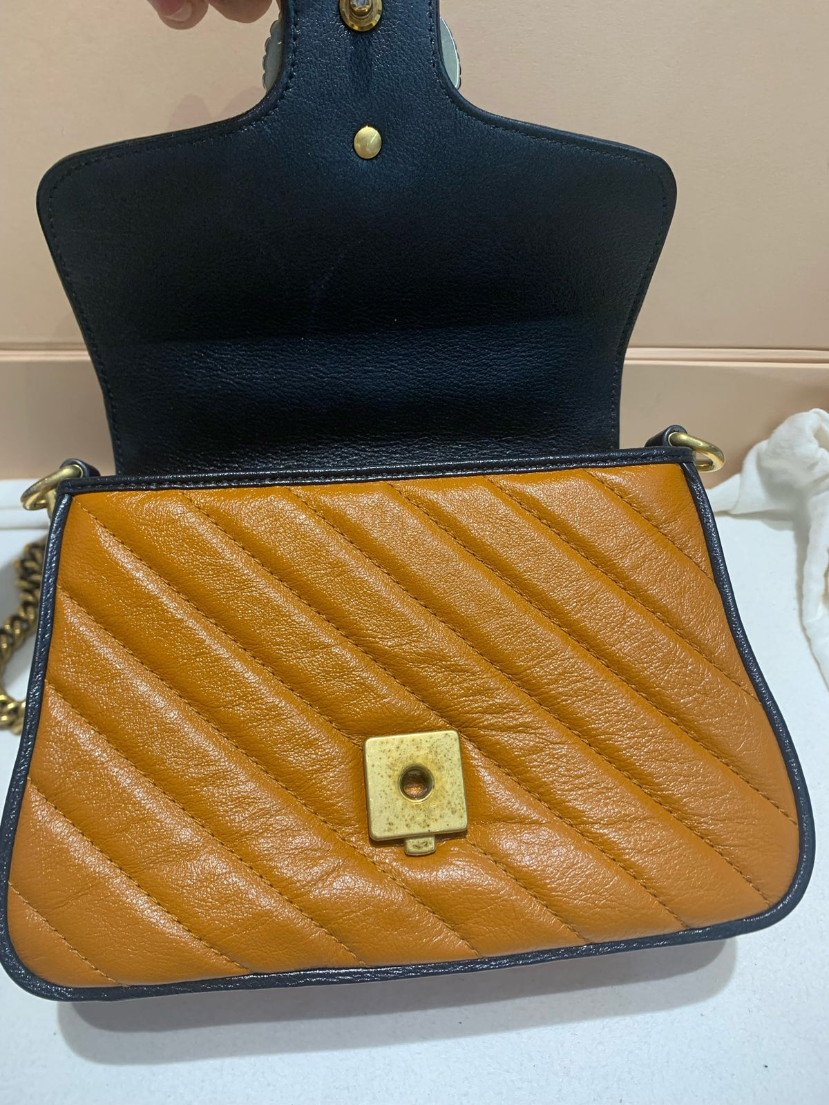 Gucci - GG Marmont Small - Leather - Brown - (small)