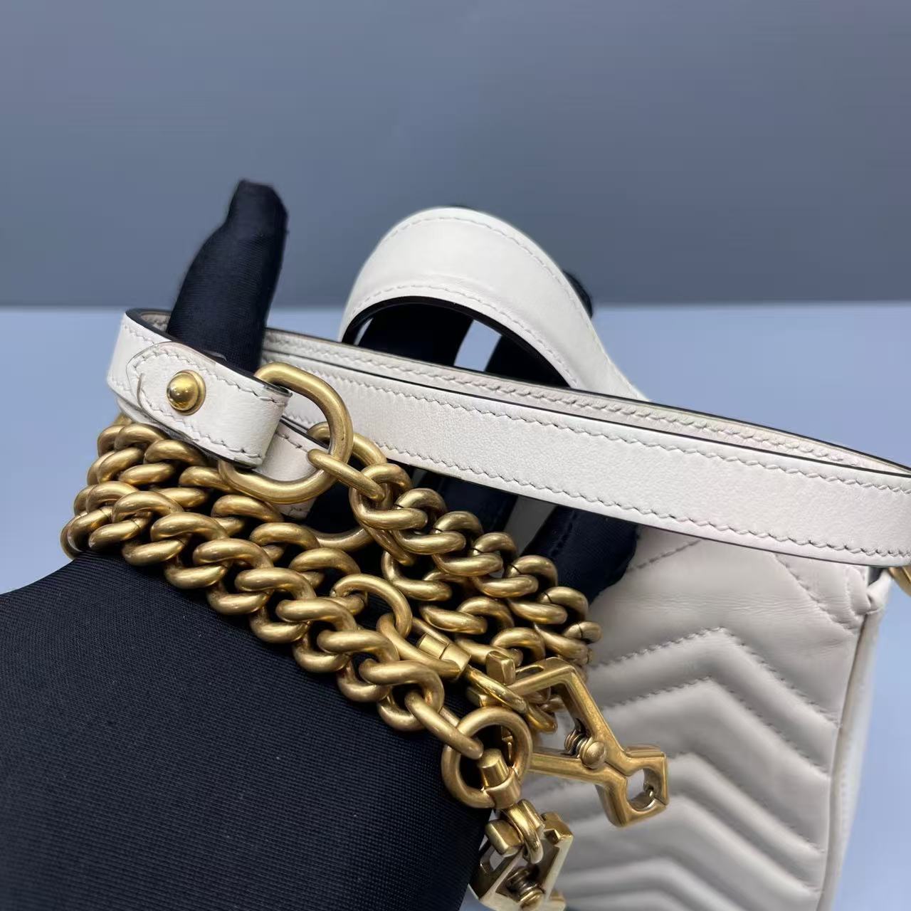 Gucci - GG Marmont Small Top Handle Bag - Leather - White - (small)