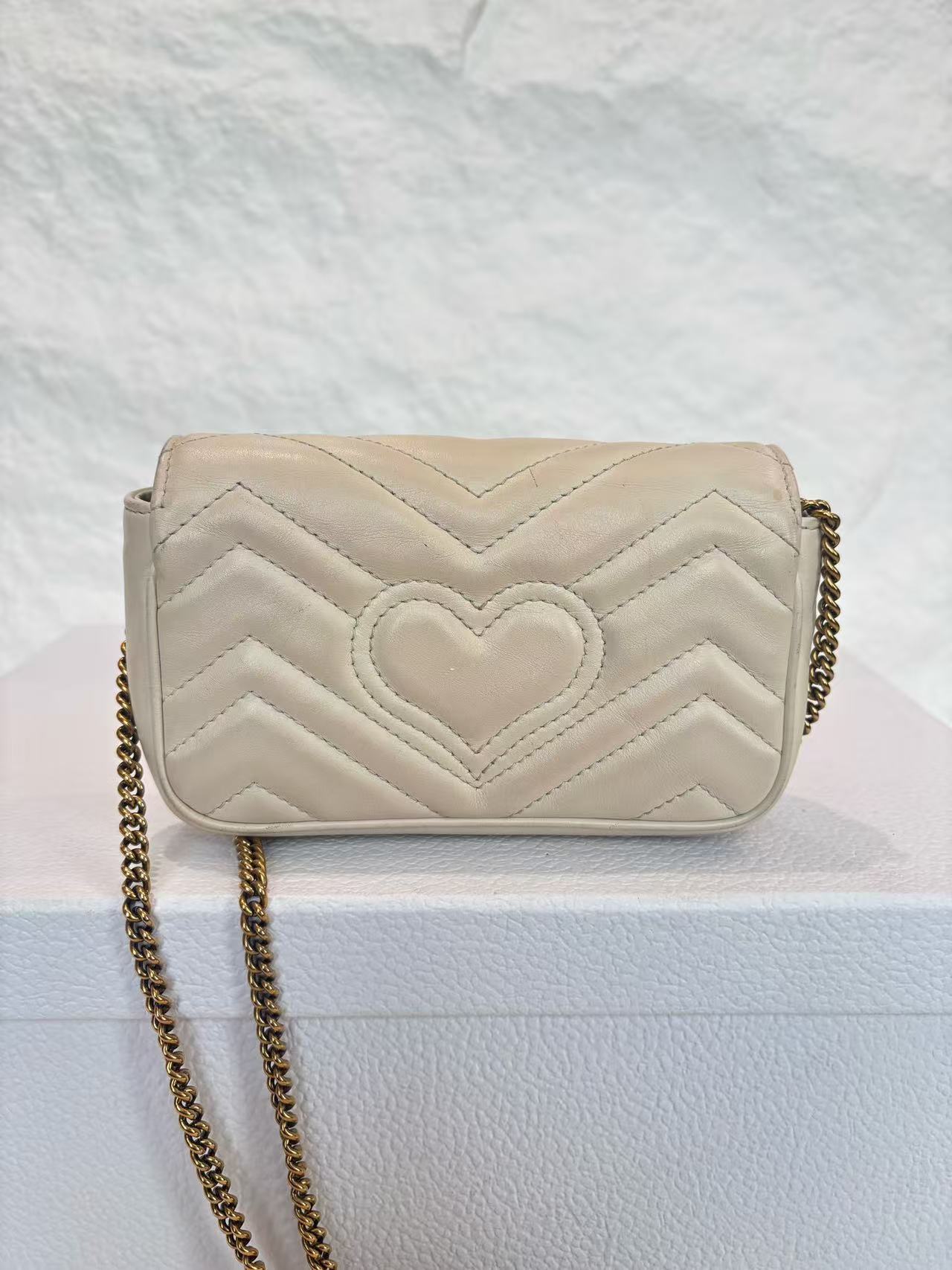 Gucci - GG Marmont Super Mini - Matelassé leather - Beige - (mini)