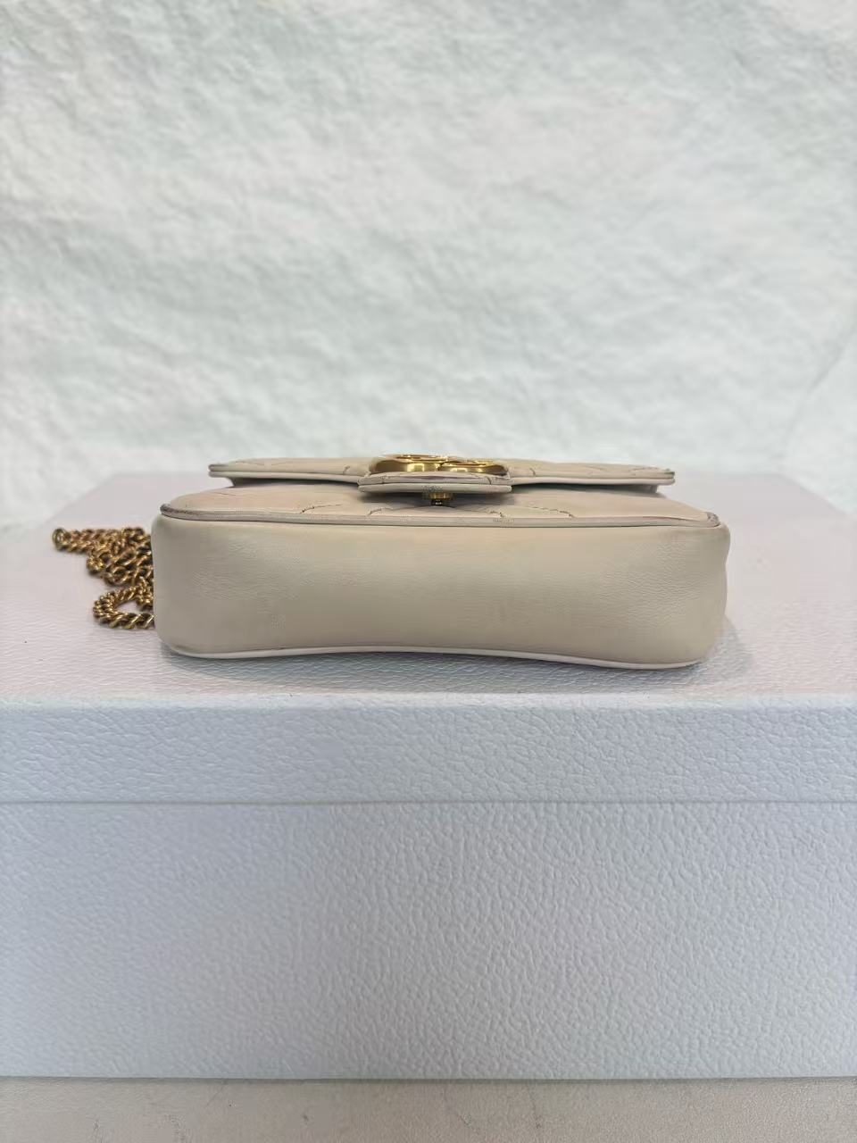 Gucci - GG Marmont Super Mini - Matelassé leather - Beige - (mini)