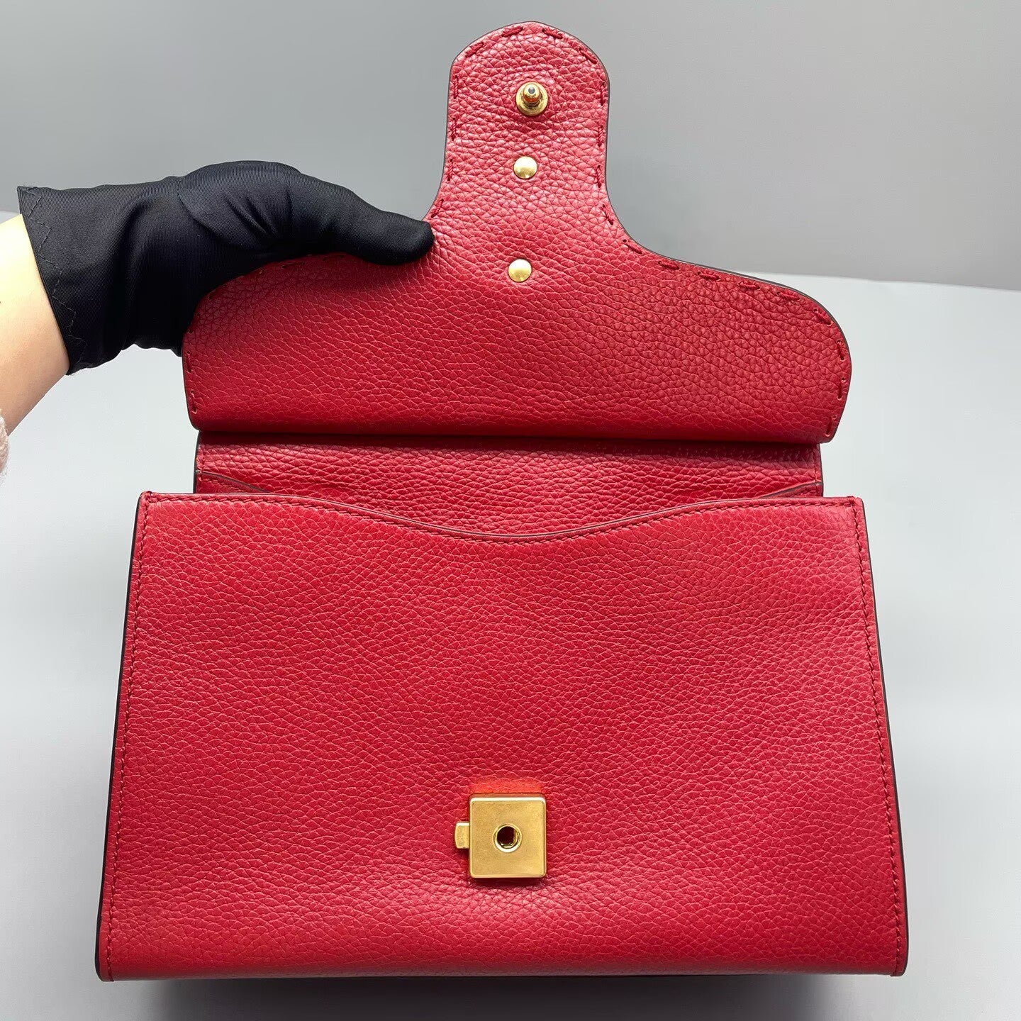 Gucci - GG Marmont Top Handle Bag - Grained leather - Red - (Medium)