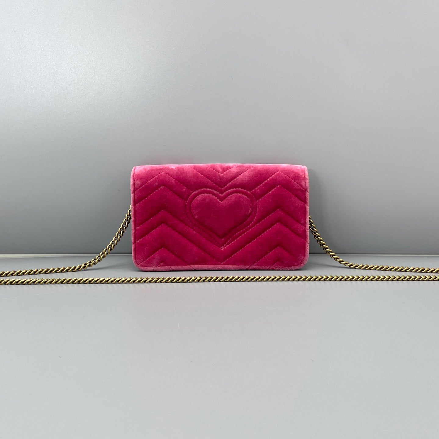 Gucci - GG Marmont Velvet Wallet on Chain with Crystal and Sequin Embellishments - Velvet and Leather - Pink - (mini)