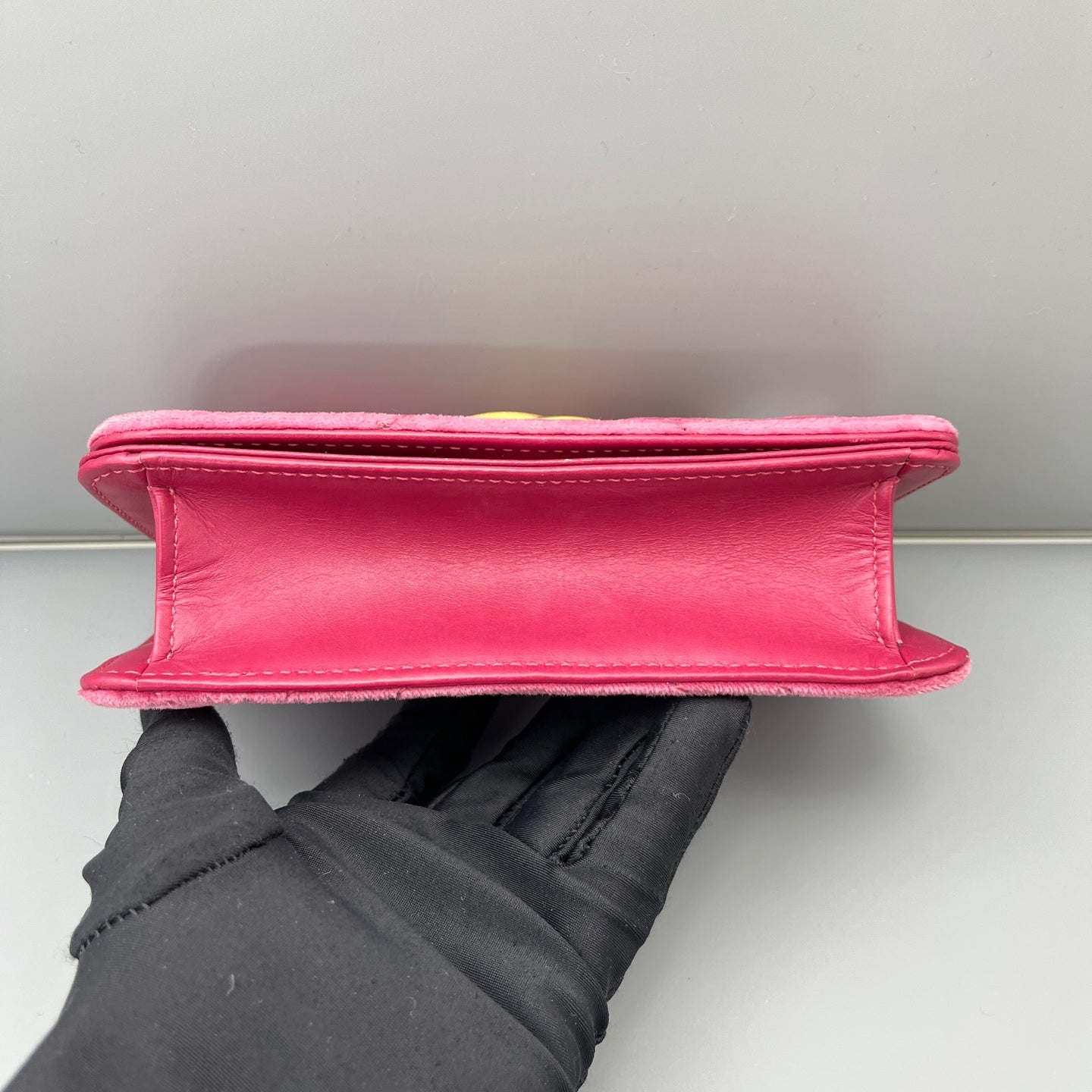 Gucci - GG Marmont Velvet Wallet on Chain with Crystal and Sequin Embellishments - Velvet and Leather - Pink - (mini)