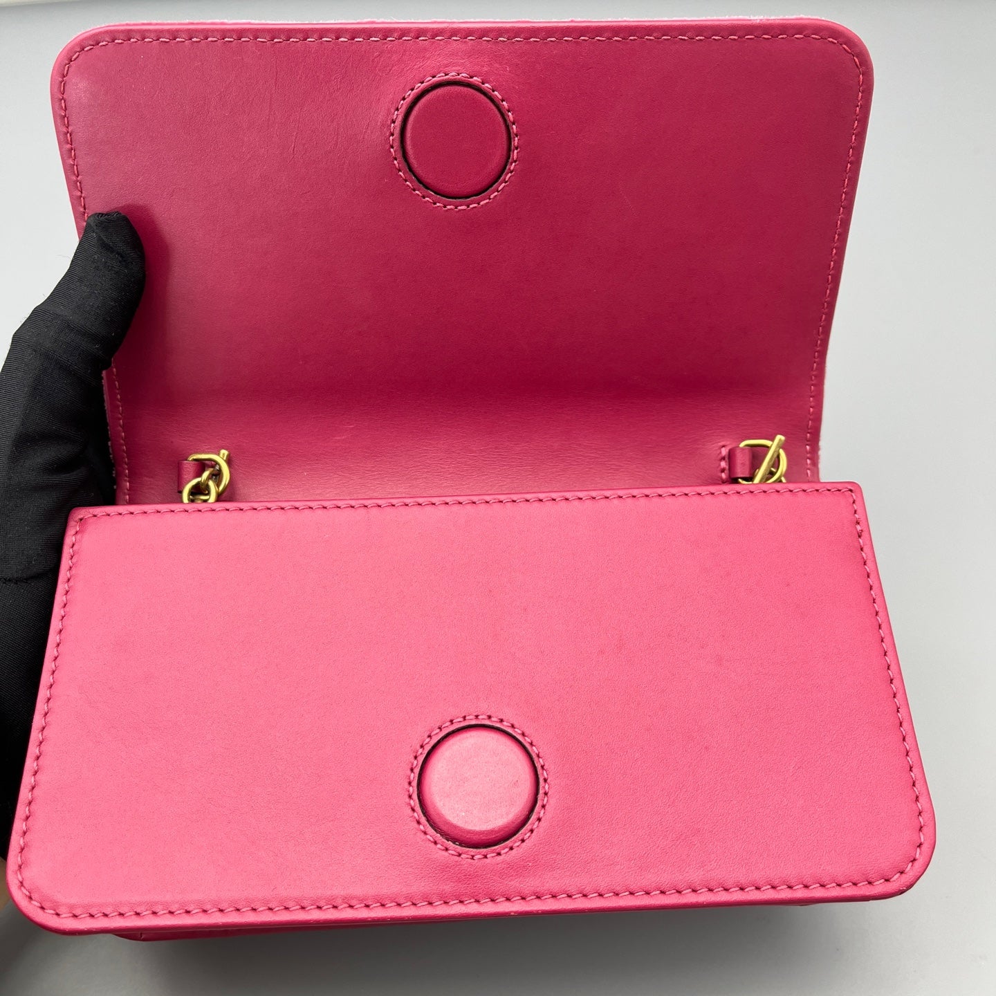 Gucci - GG Marmont Velvet Wallet on Chain with Crystal and Sequin Embellishments - Velvet and Leather - Pink - (mini)