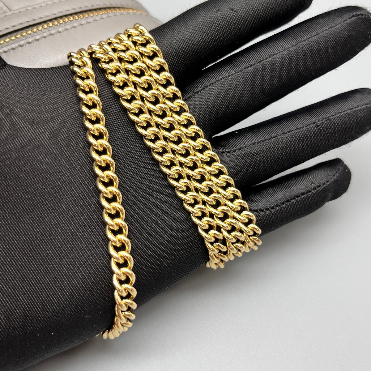 Gucci - GG Matelasse Vanity Case - Leather - Grey - (mini)