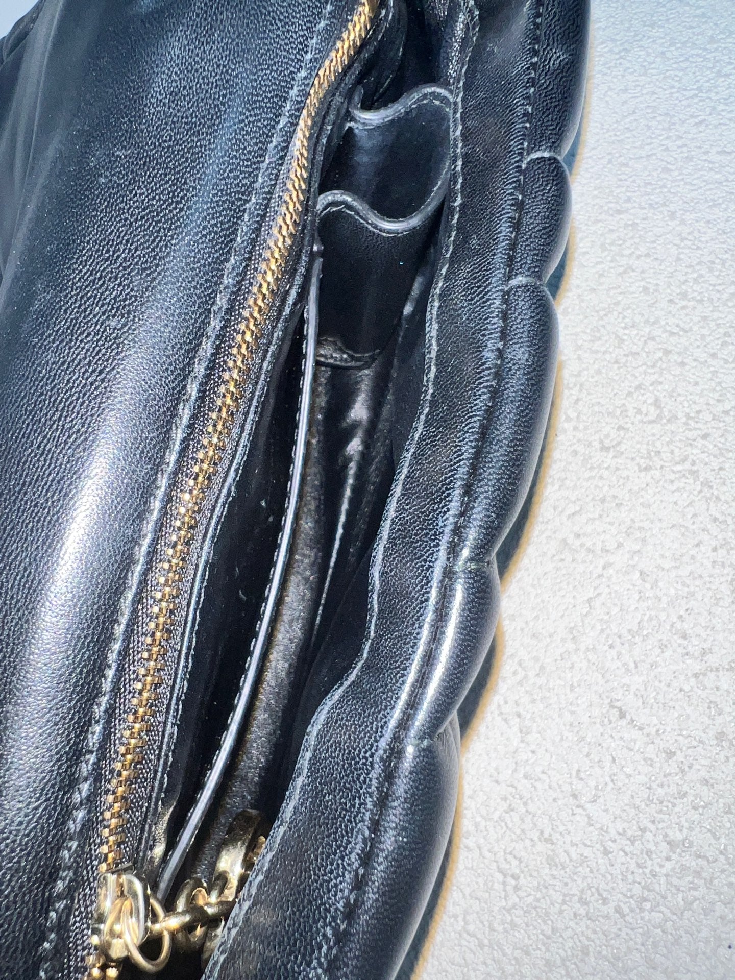 Gucci - GG Milano - Leather - Black - (small)